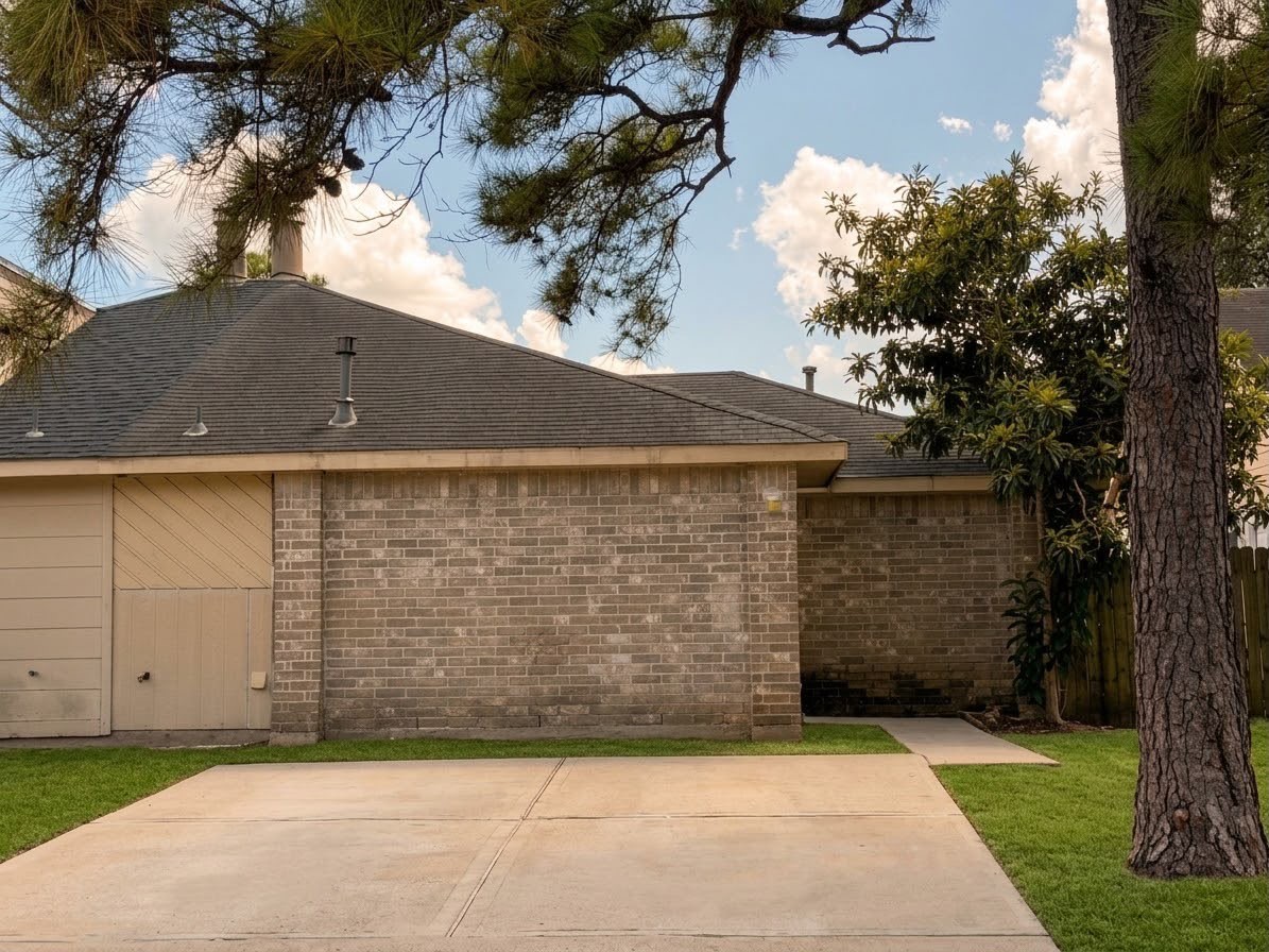 5429 Ridge Wind Lane Property Photo 1