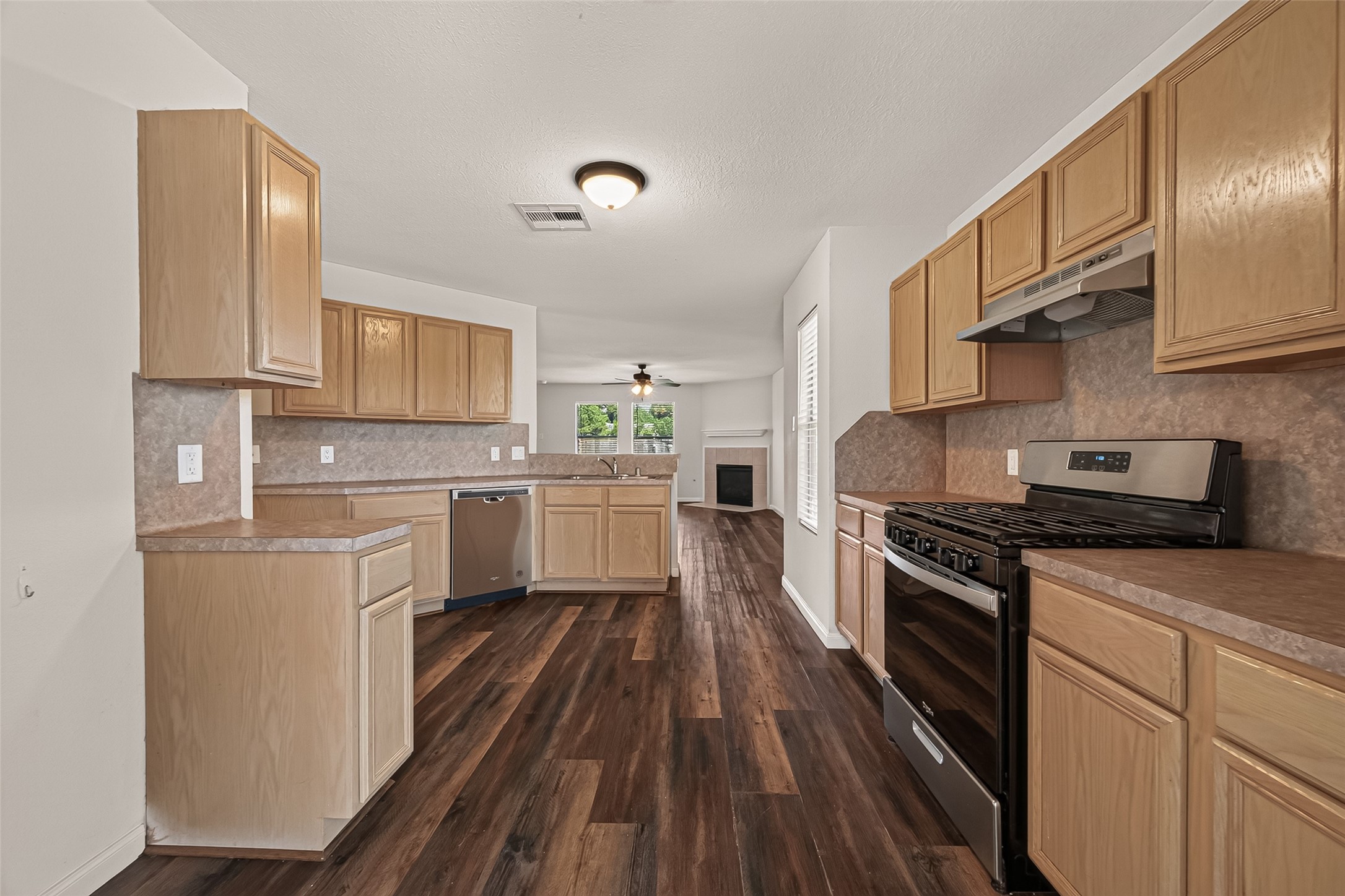 14837 Peachmeadow Lane Property Photo 5