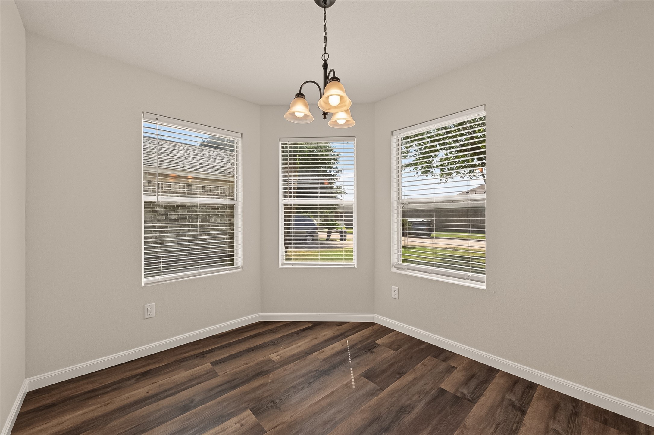 14837 Peachmeadow Lane Property Photo 9