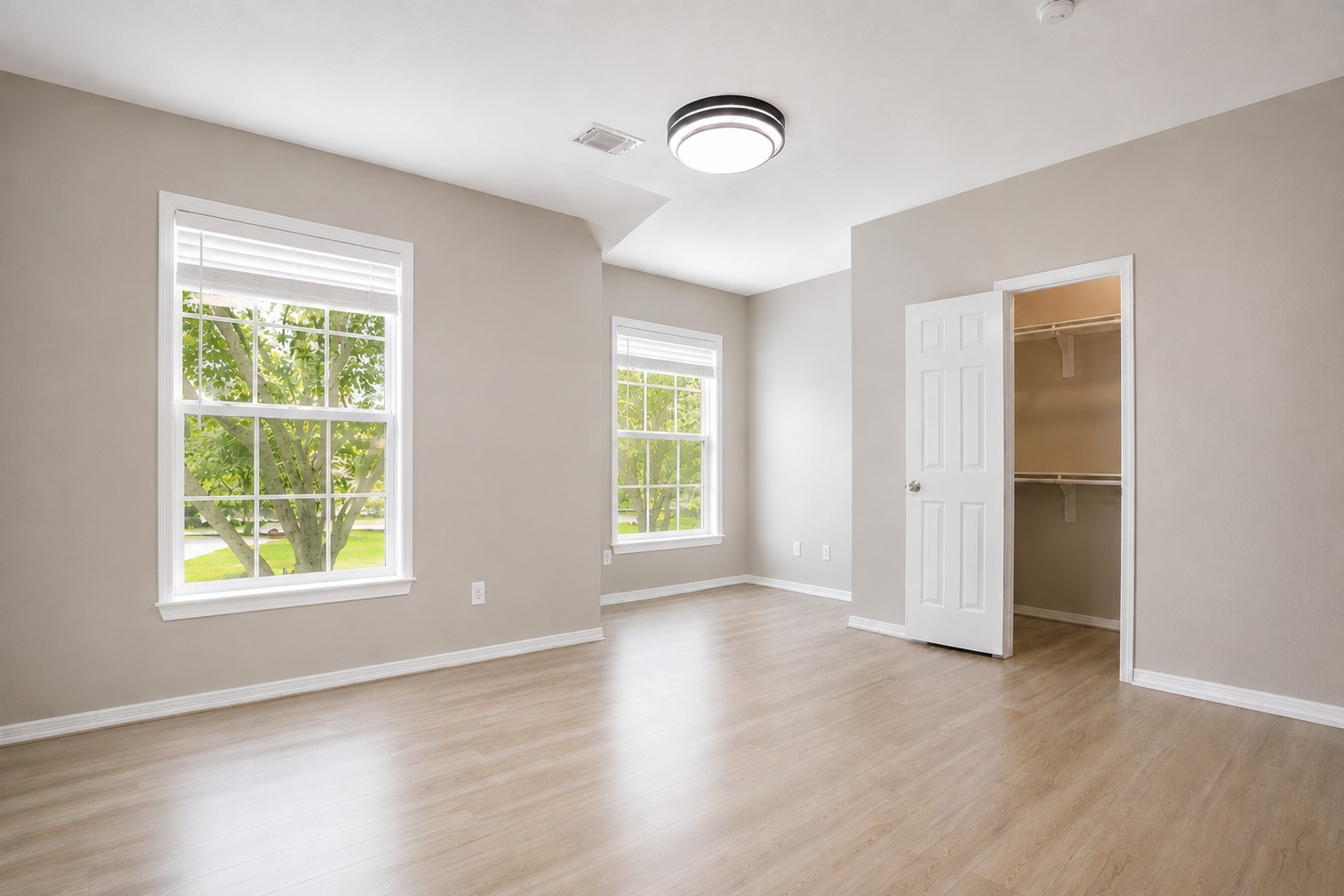 3906 Lakeridge Canyon Drive Property Photo 19
