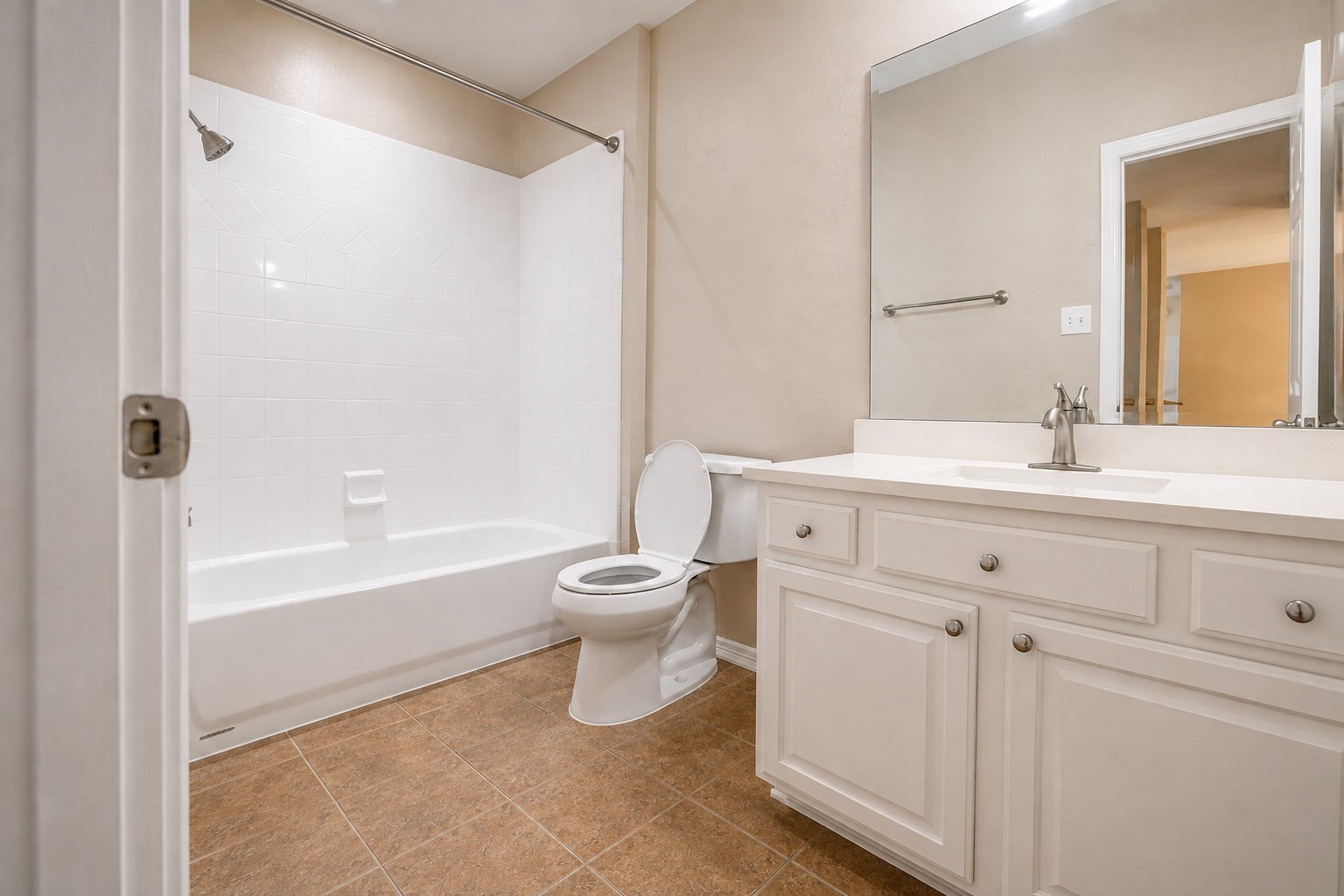 3906 Lakeridge Canyon Drive Property Photo 23