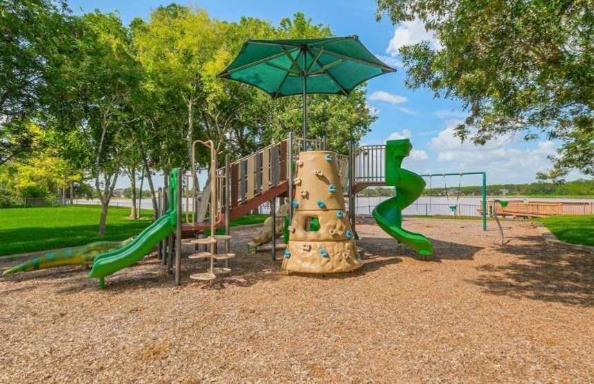 3906 Lakeridge Canyon Drive Property Photo 34