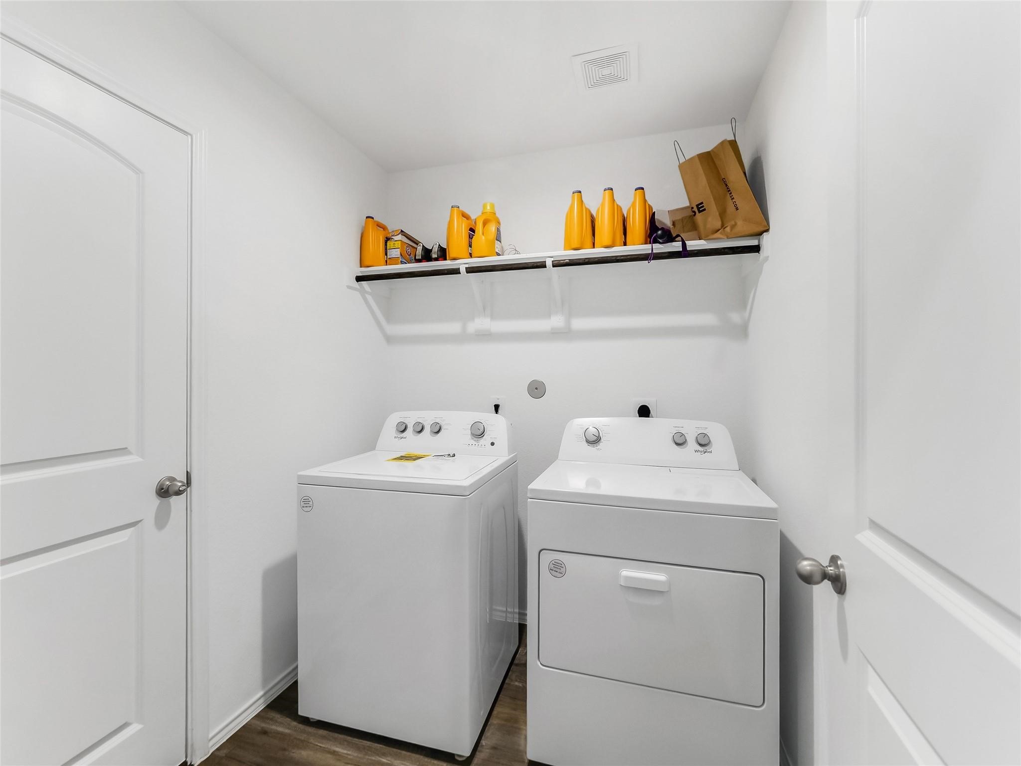 40519 Crisp Beech Street Property Photo 7
