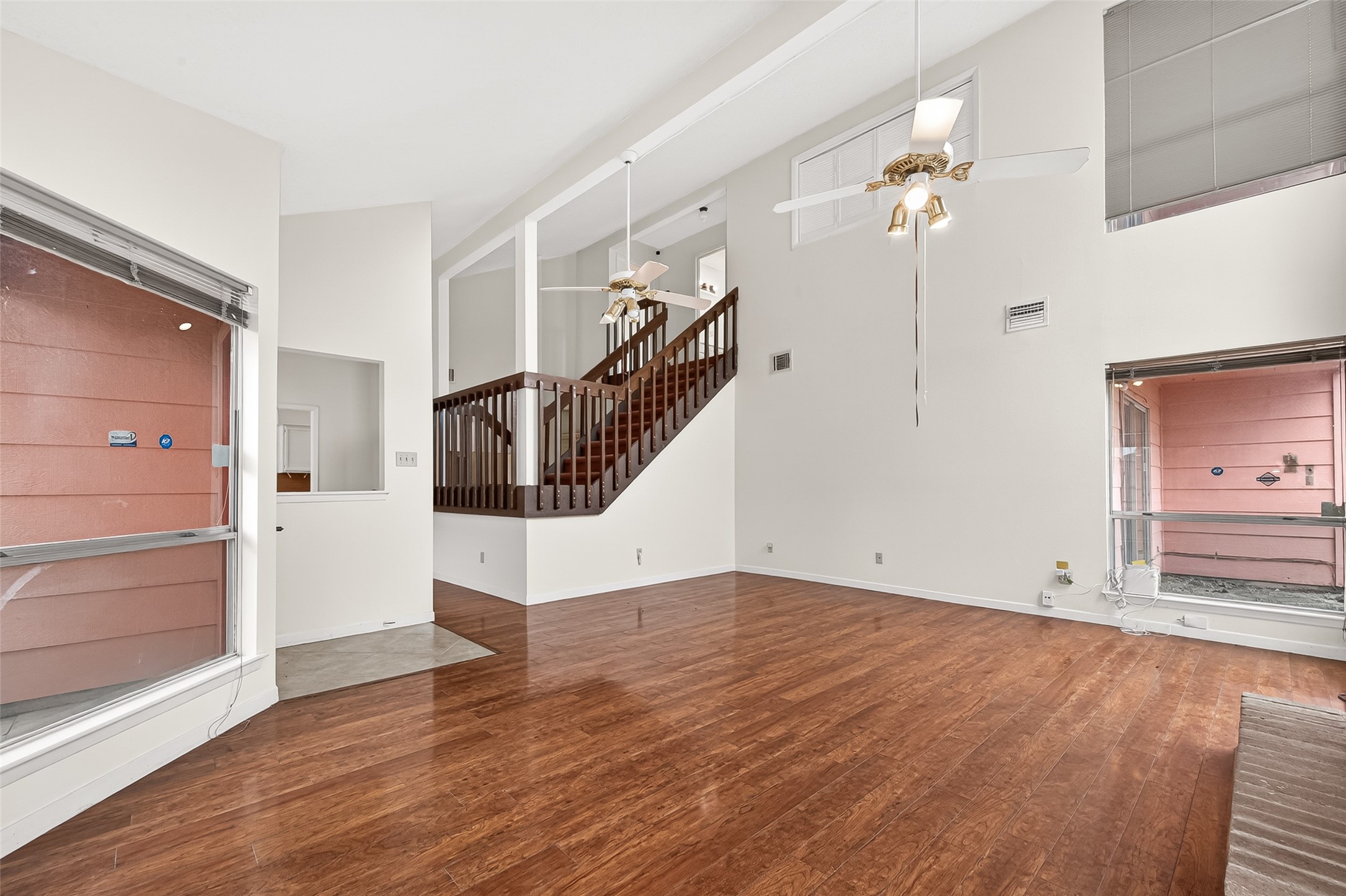 12510 Sungate Lane Property Photo 9