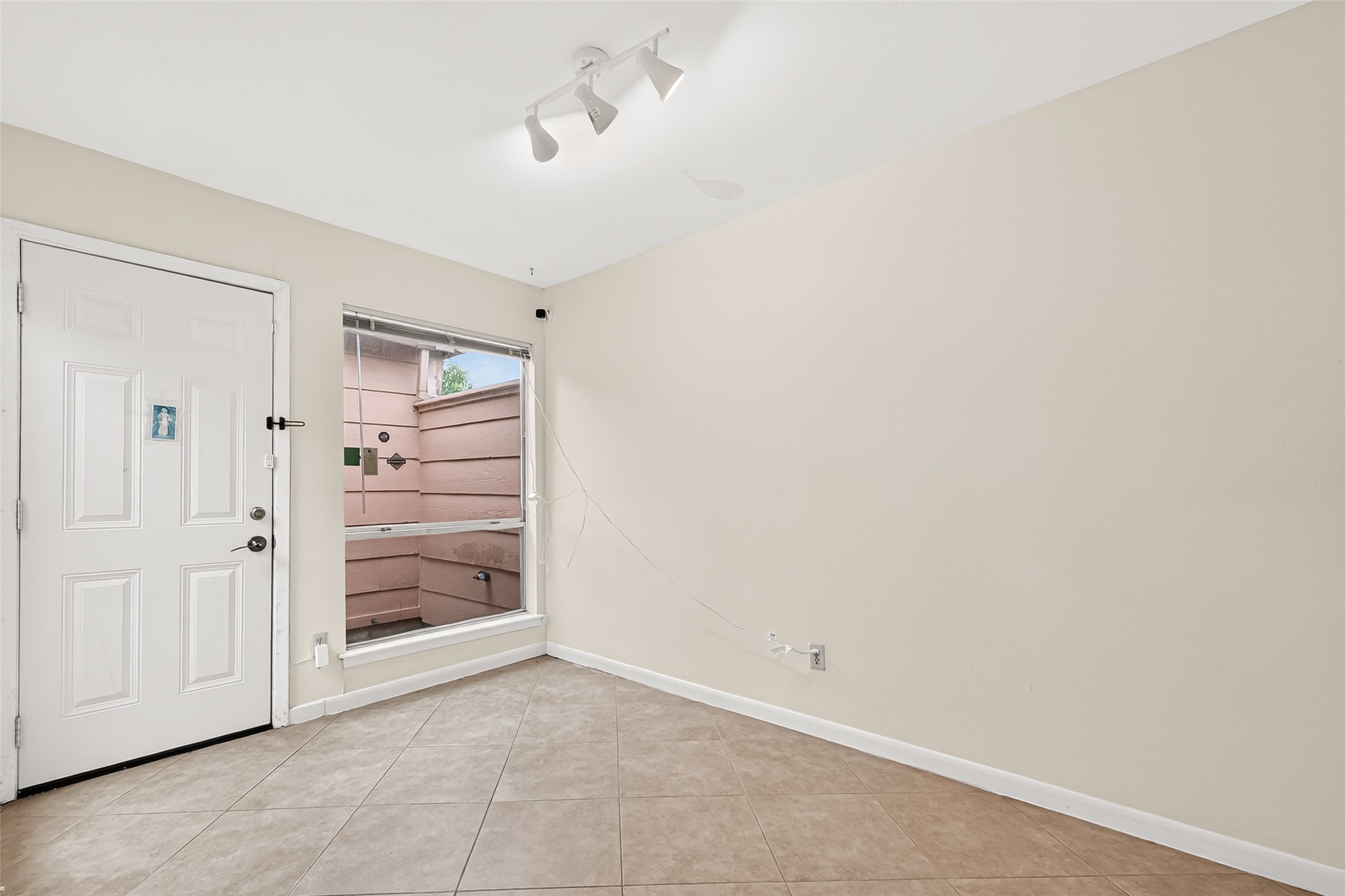 12510 Sungate Lane Property Photo 17