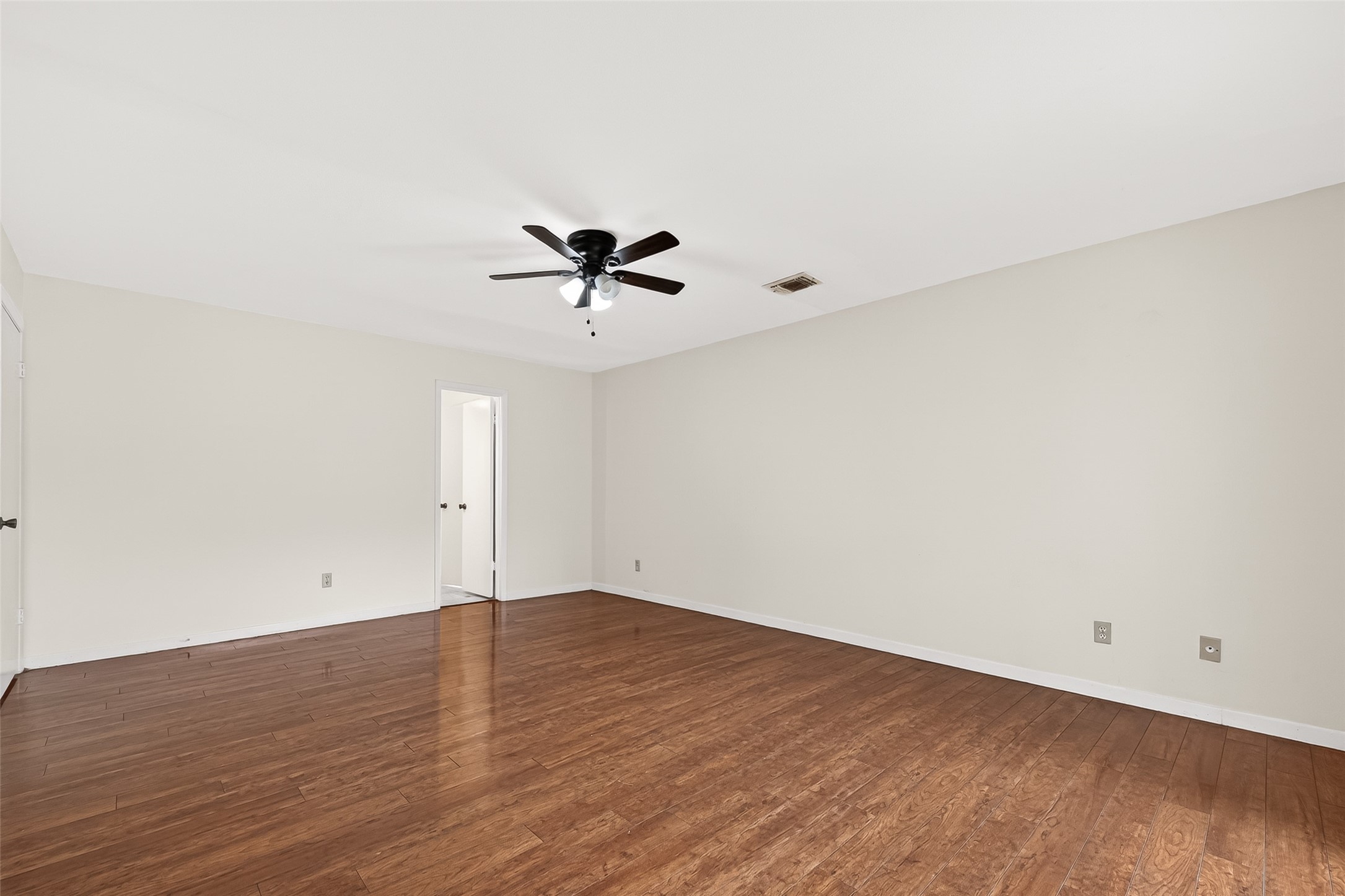 12510 Sungate Lane Property Photo 29