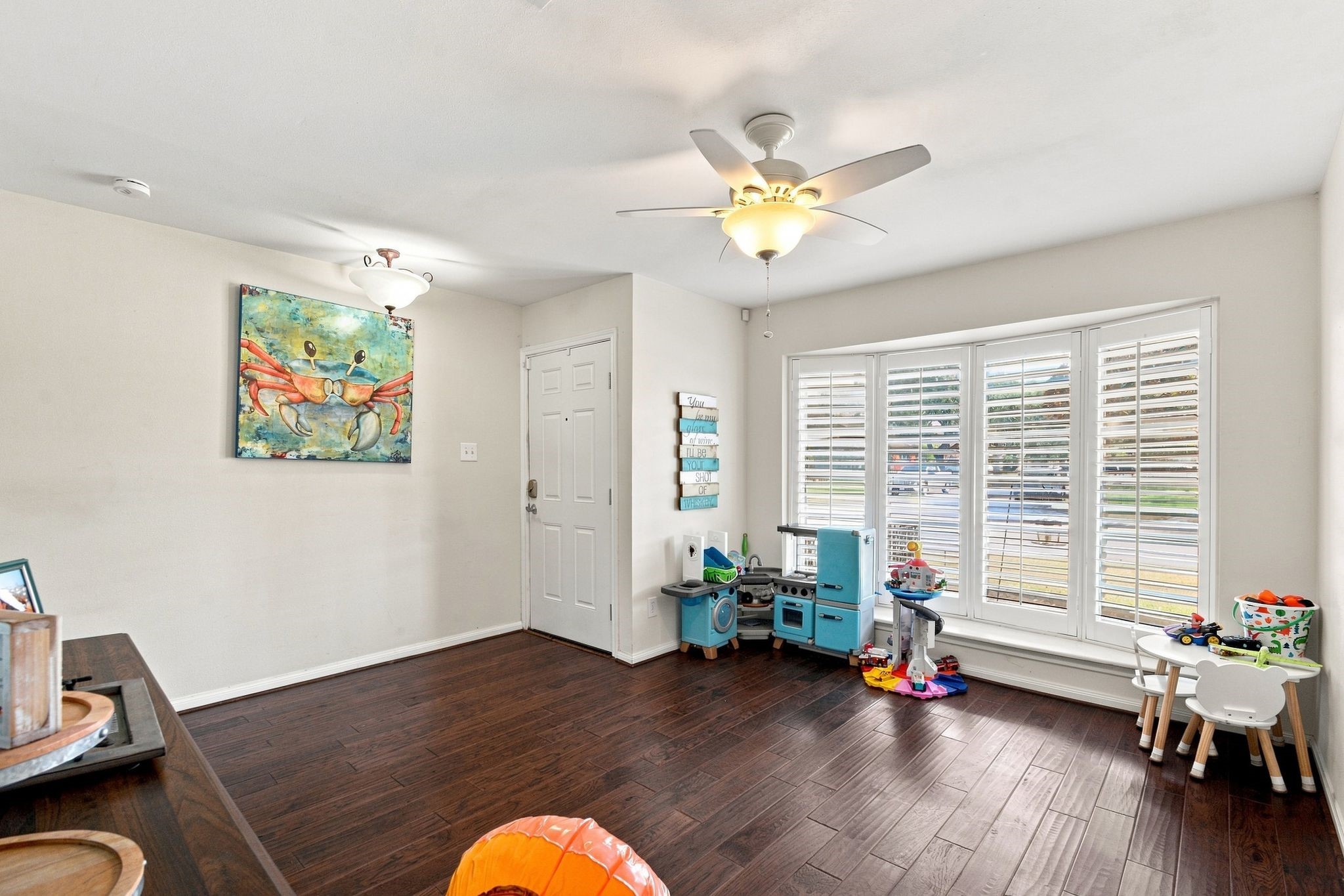 1913 Driftwood Lane Property Photo 12