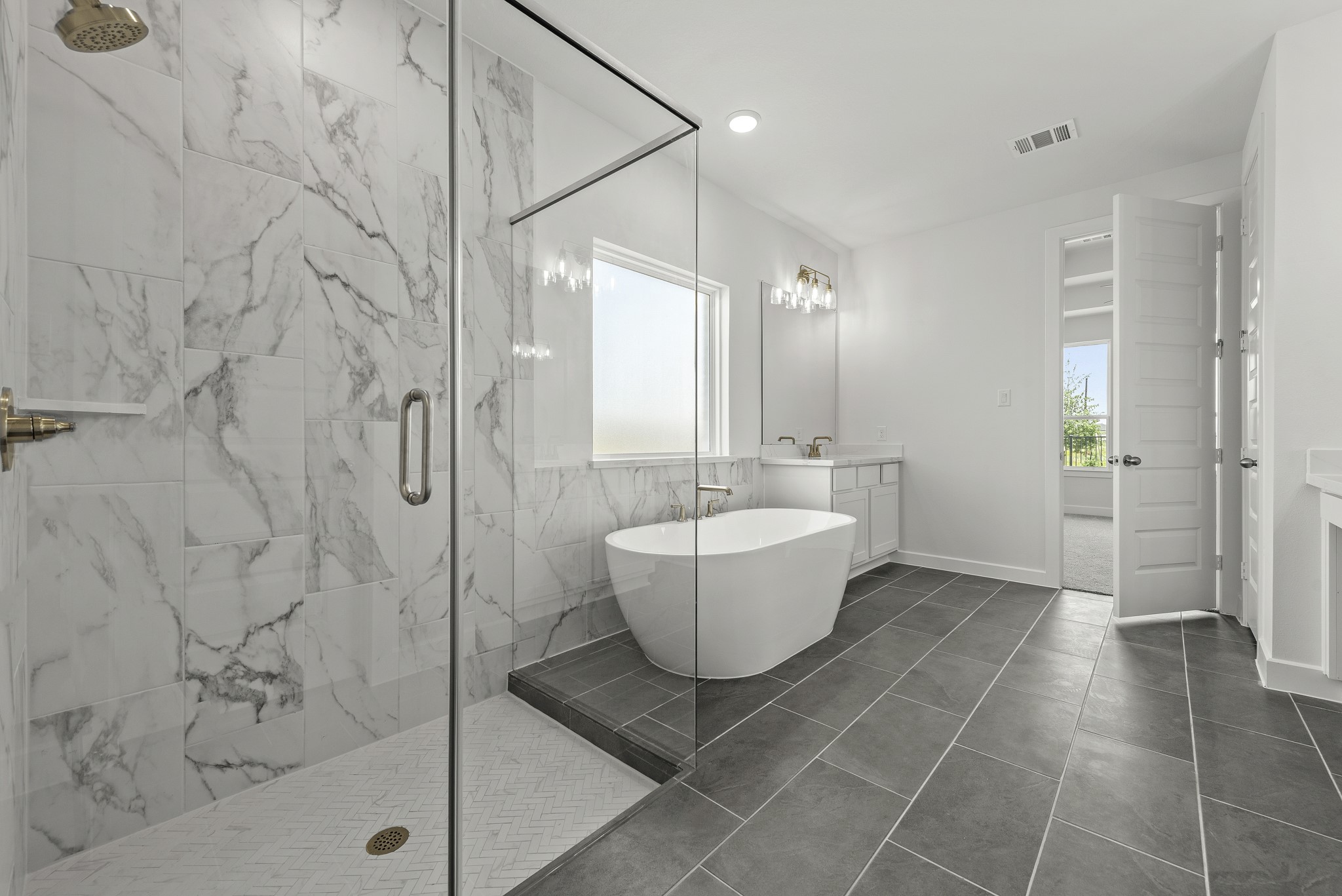 493 Sprigtail Drive Property Photo 10