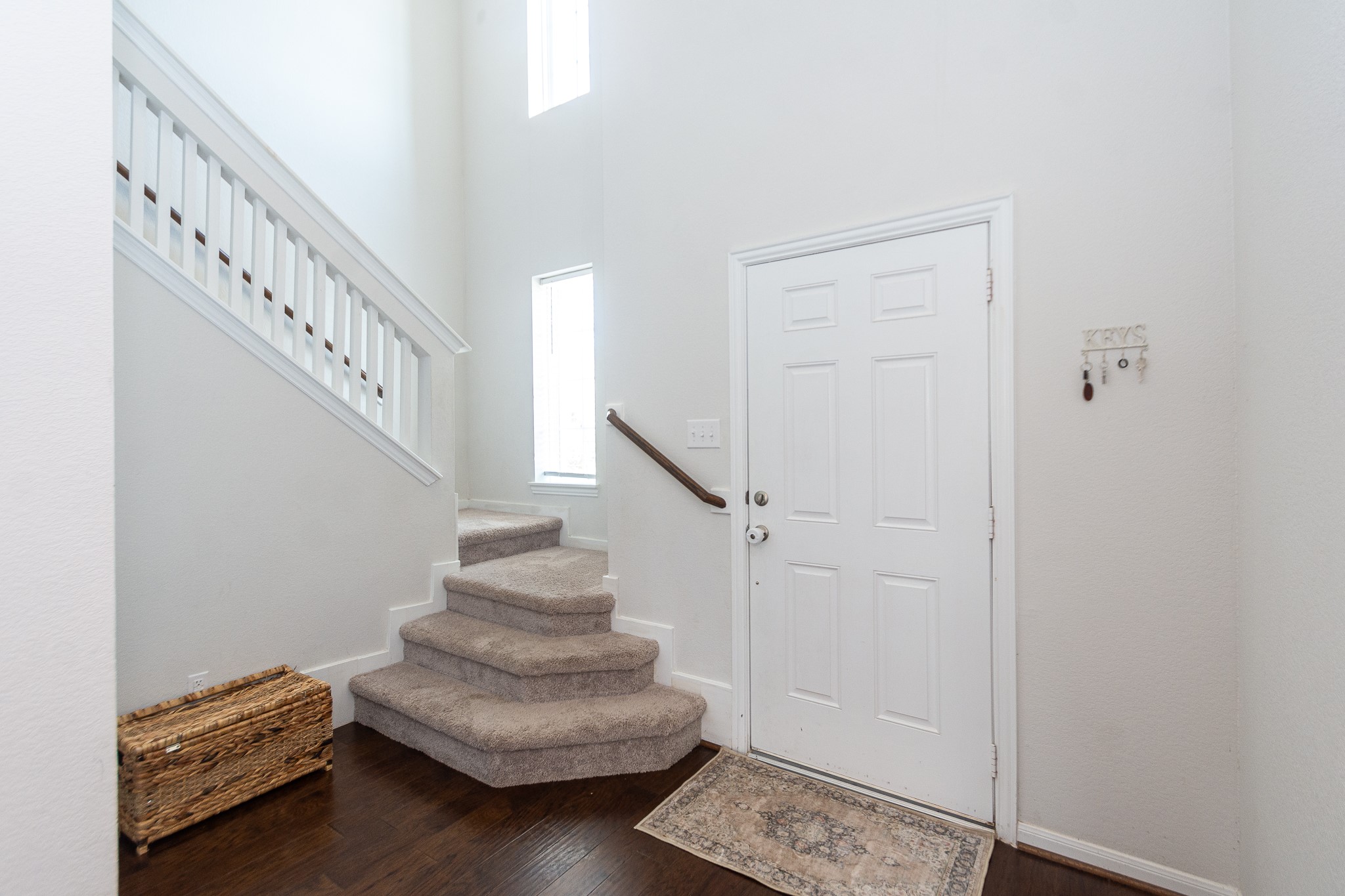 505 Prairie Grass Trail Property Photo 5