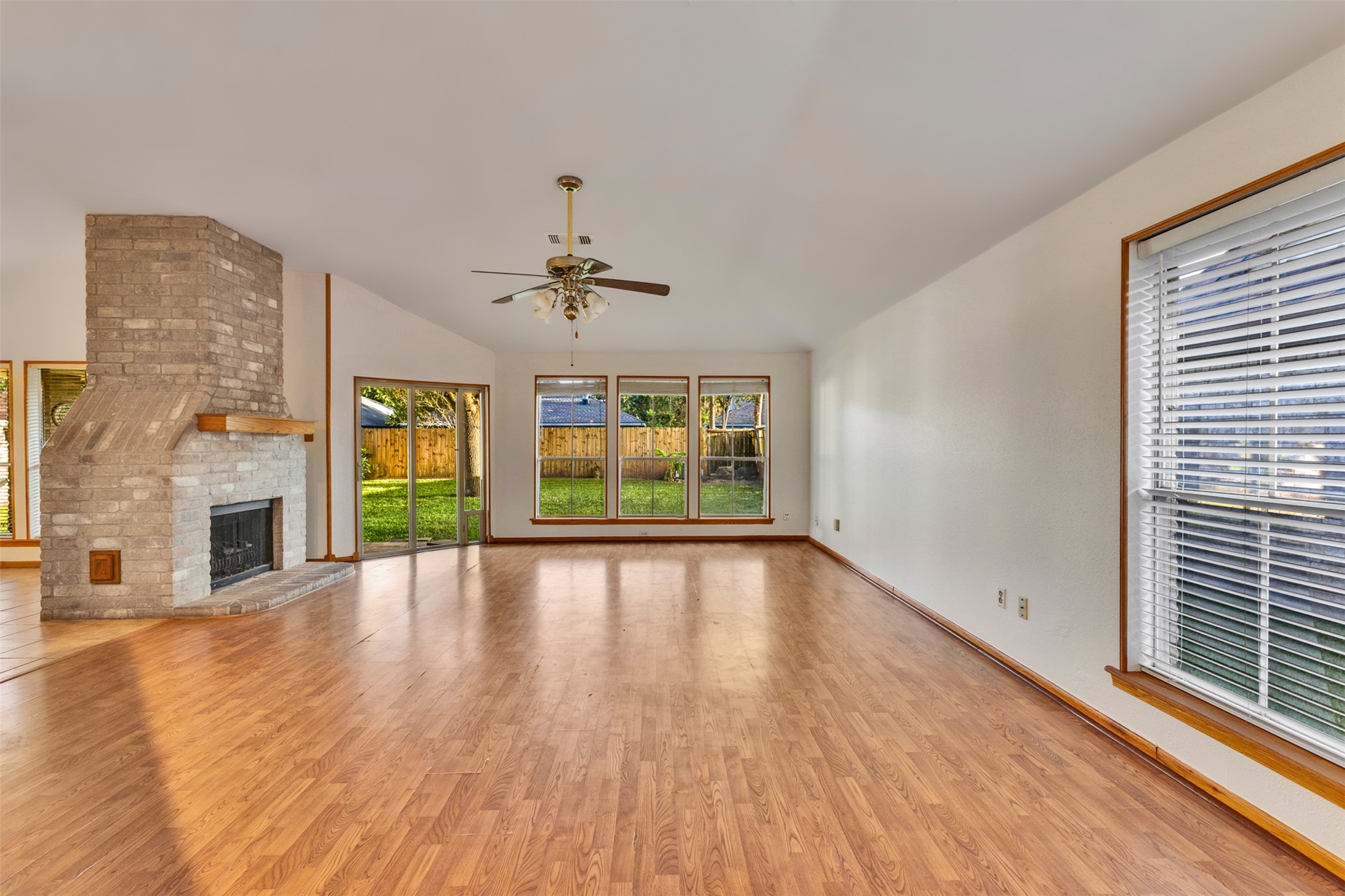 13714 Chancery Road Property Photo 4