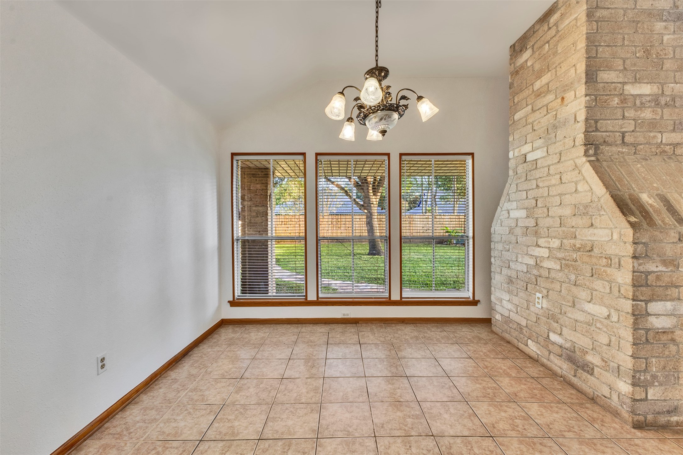 13714 Chancery Road Property Photo 13