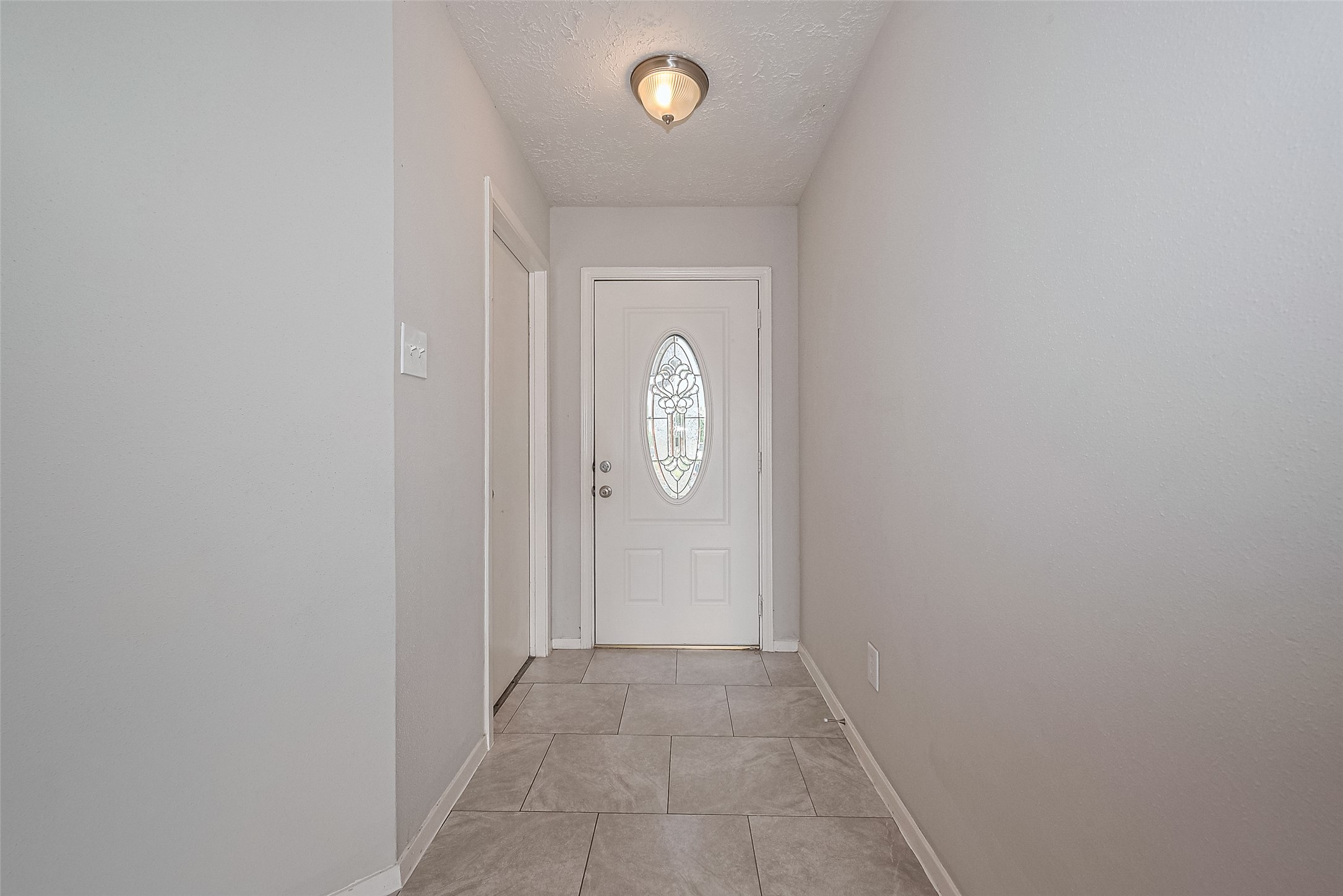 17114 Quail Glen Drive Property Photo 4