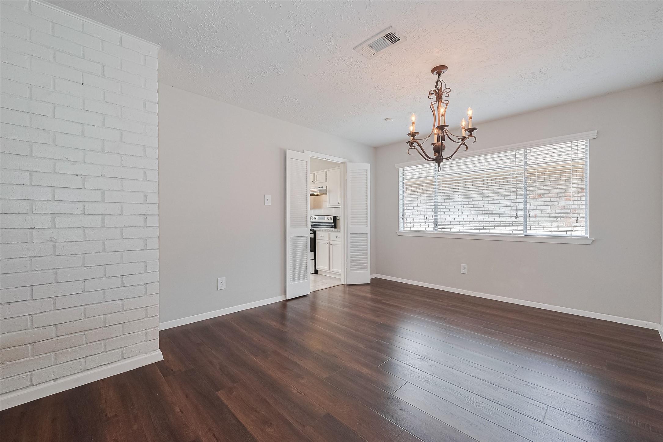 17114 Quail Glen Drive Property Photo 11