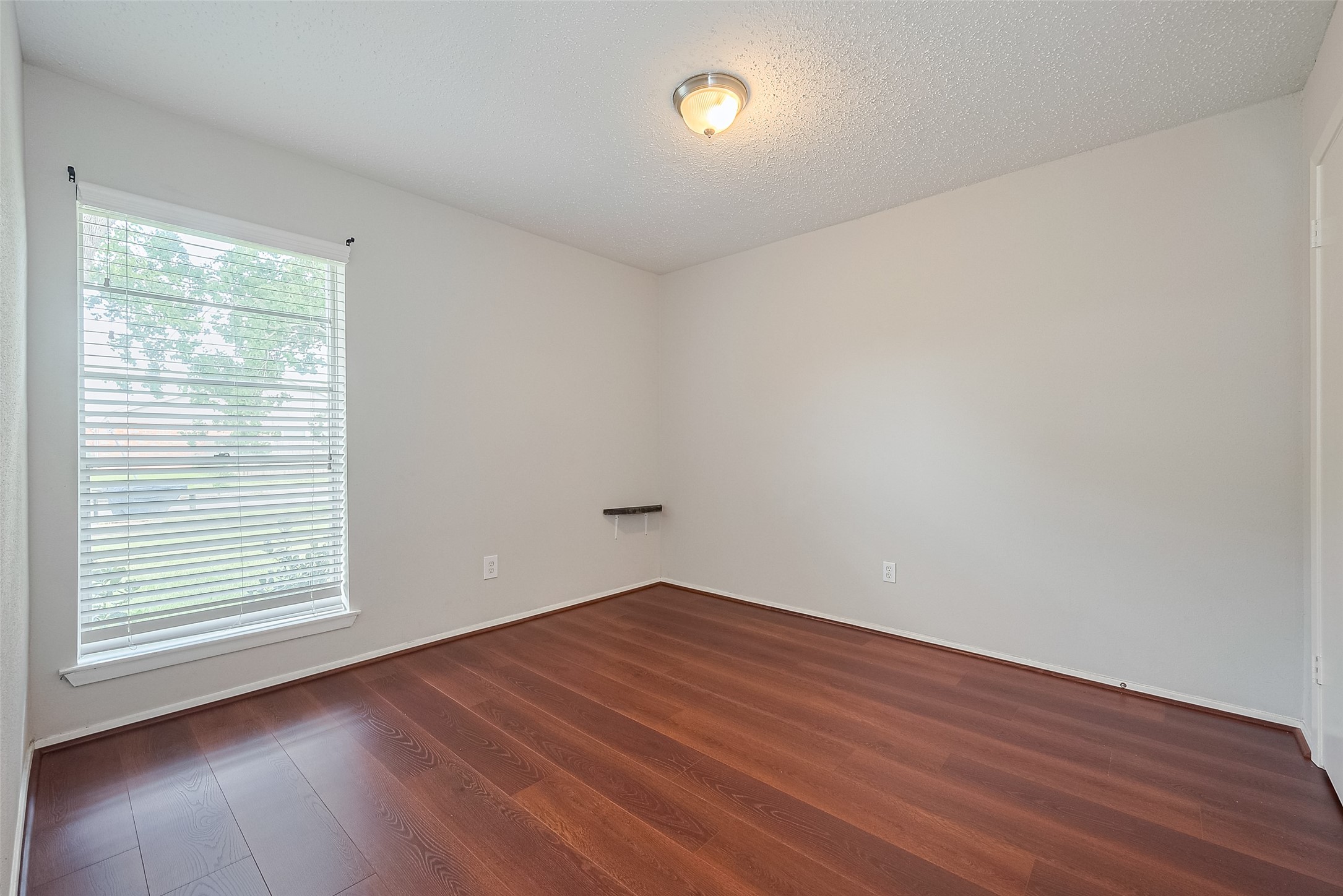 17114 Quail Glen Drive Property Photo 22
