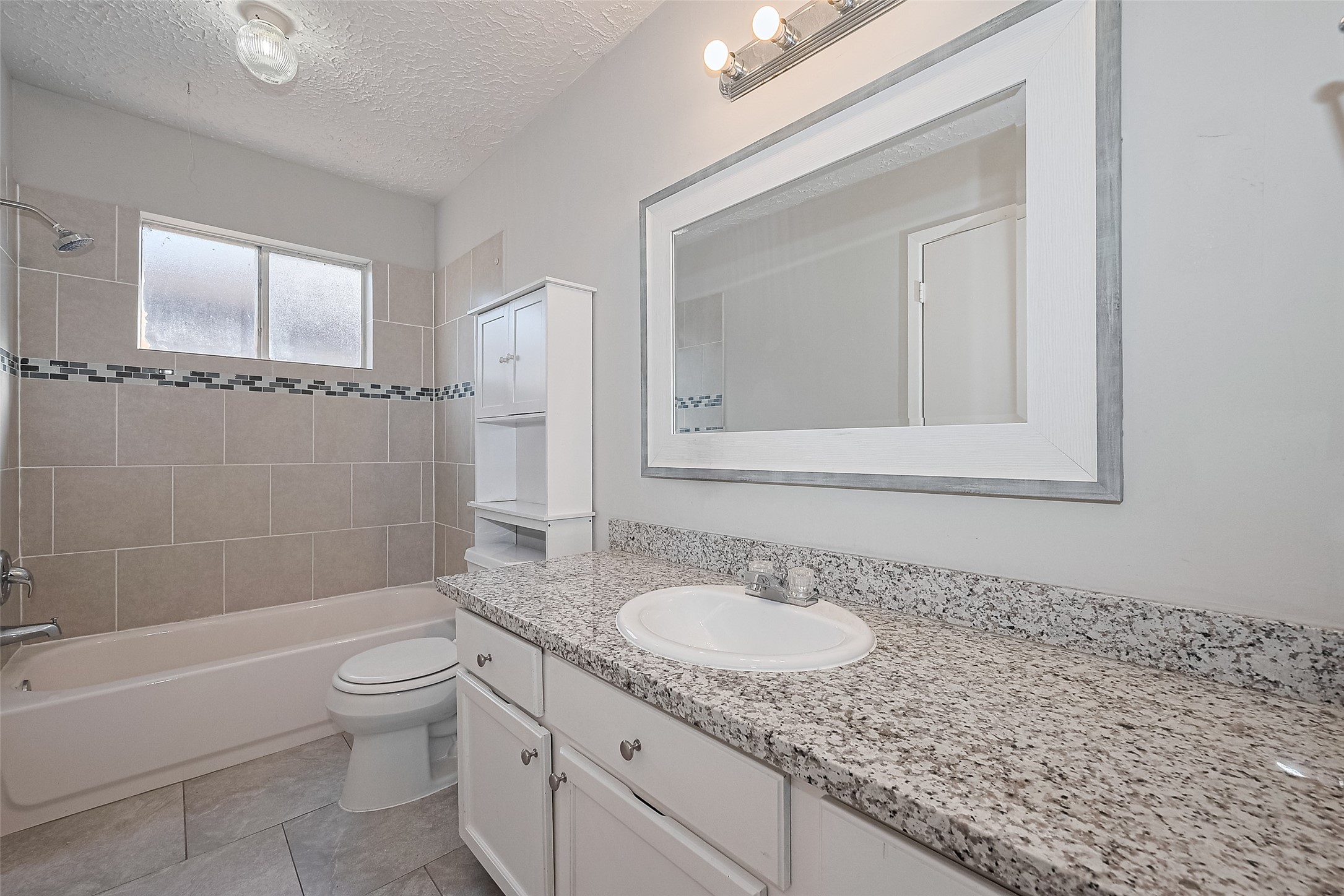 17114 Quail Glen Drive Property Photo 23