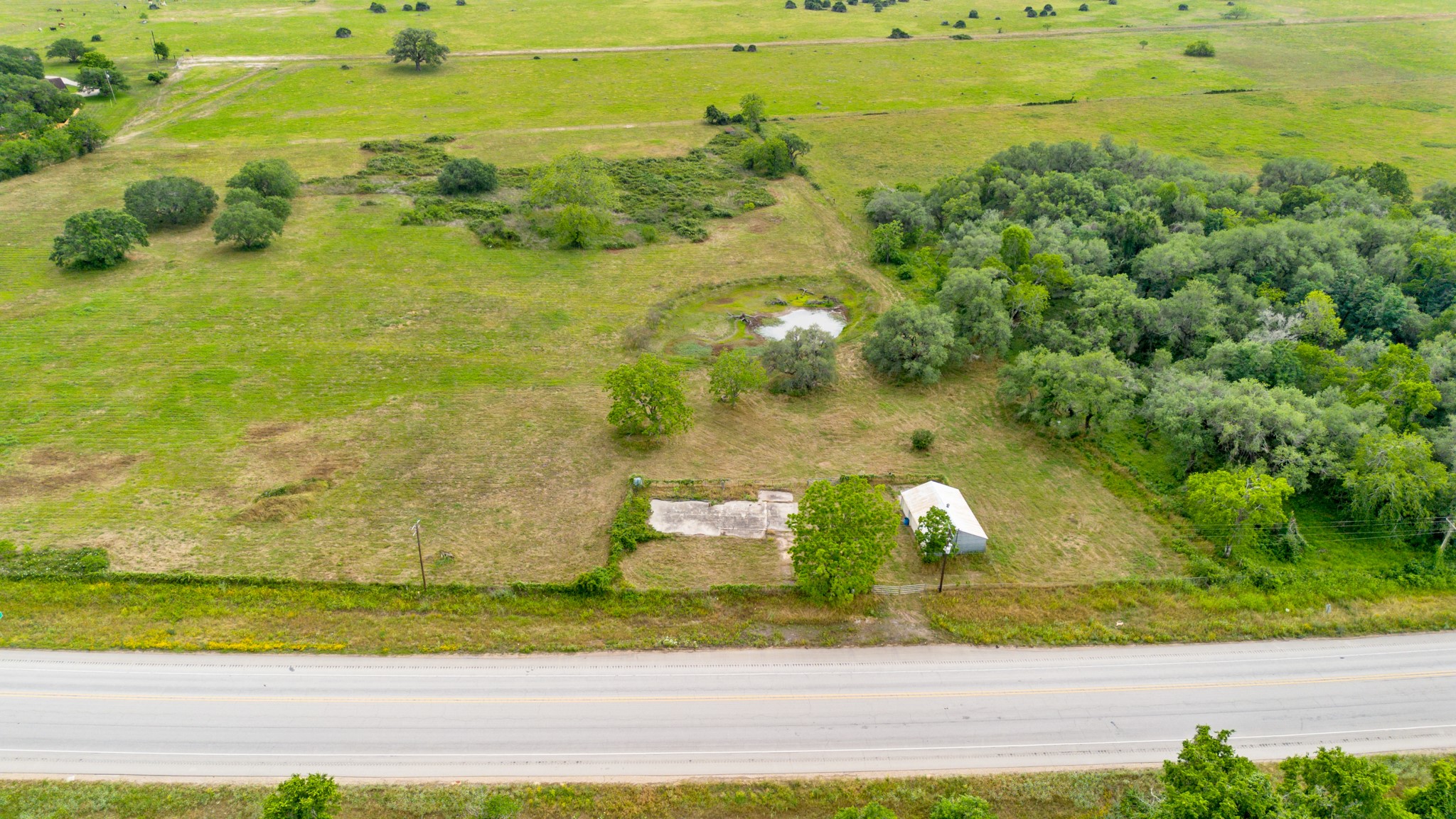 4882 E Us Highway 90a Property Photo 3