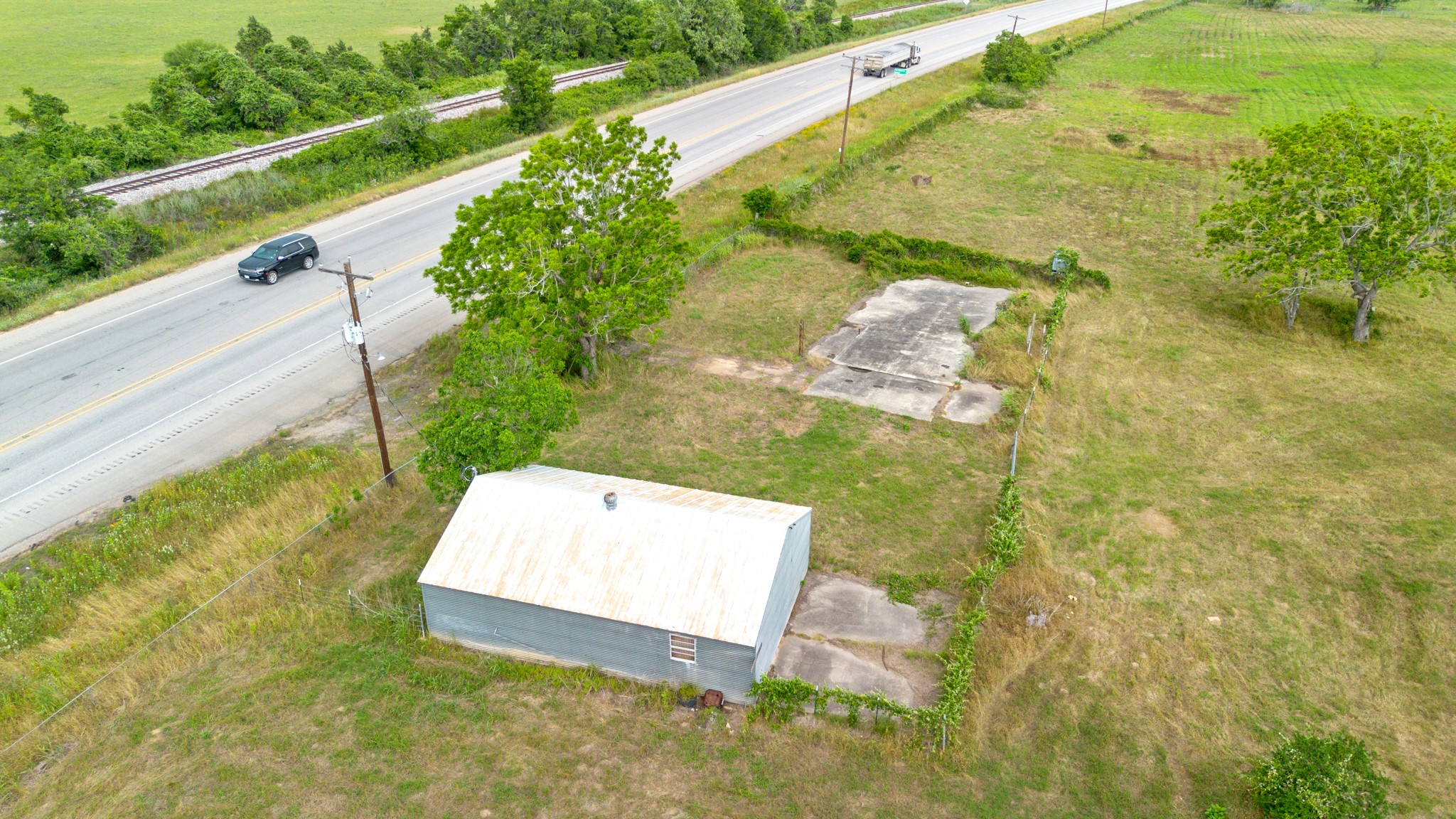 4882 E Us Highway 90a Property Photo 11
