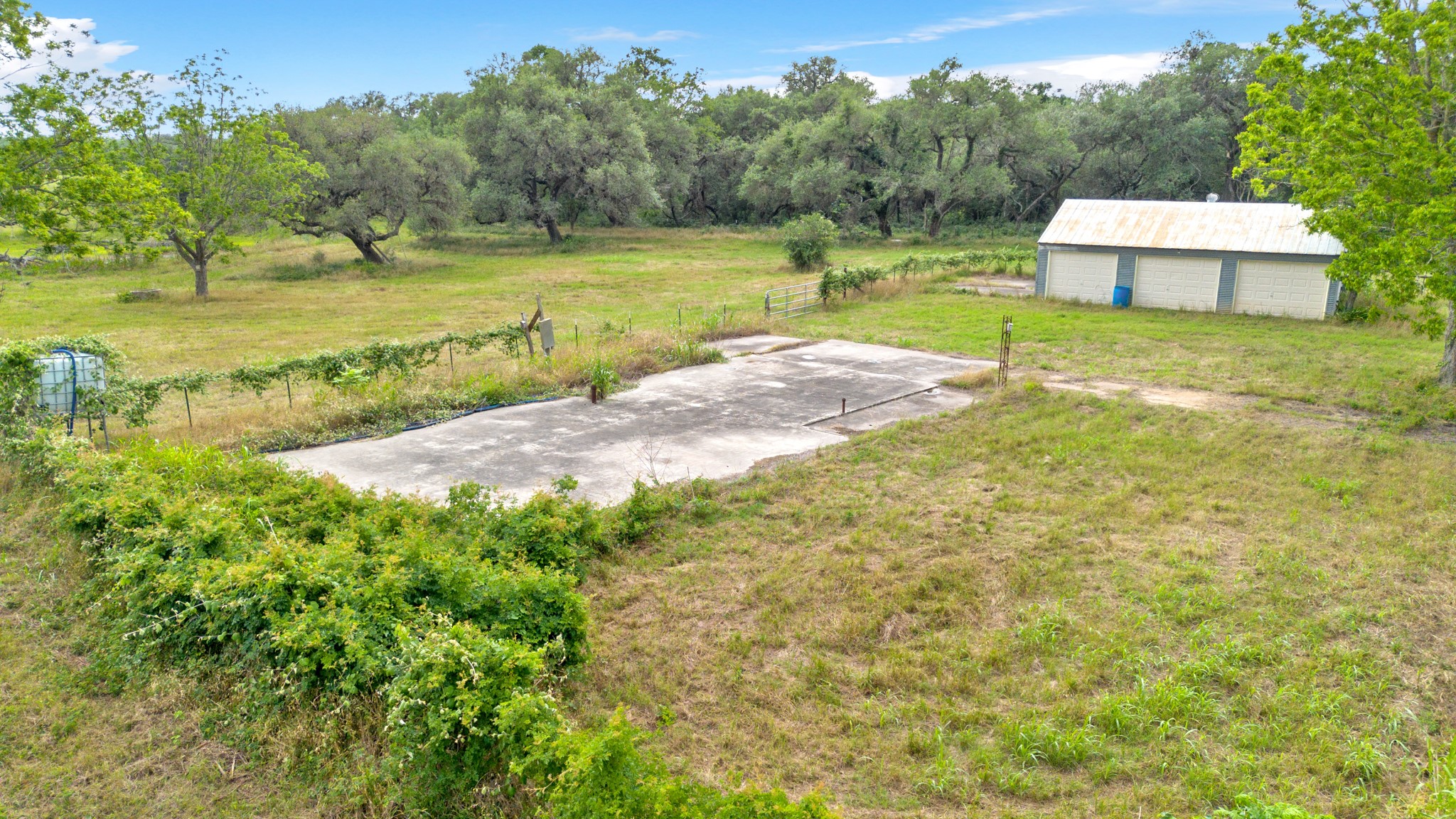 4882 E Us Highway 90a Property Photo 12