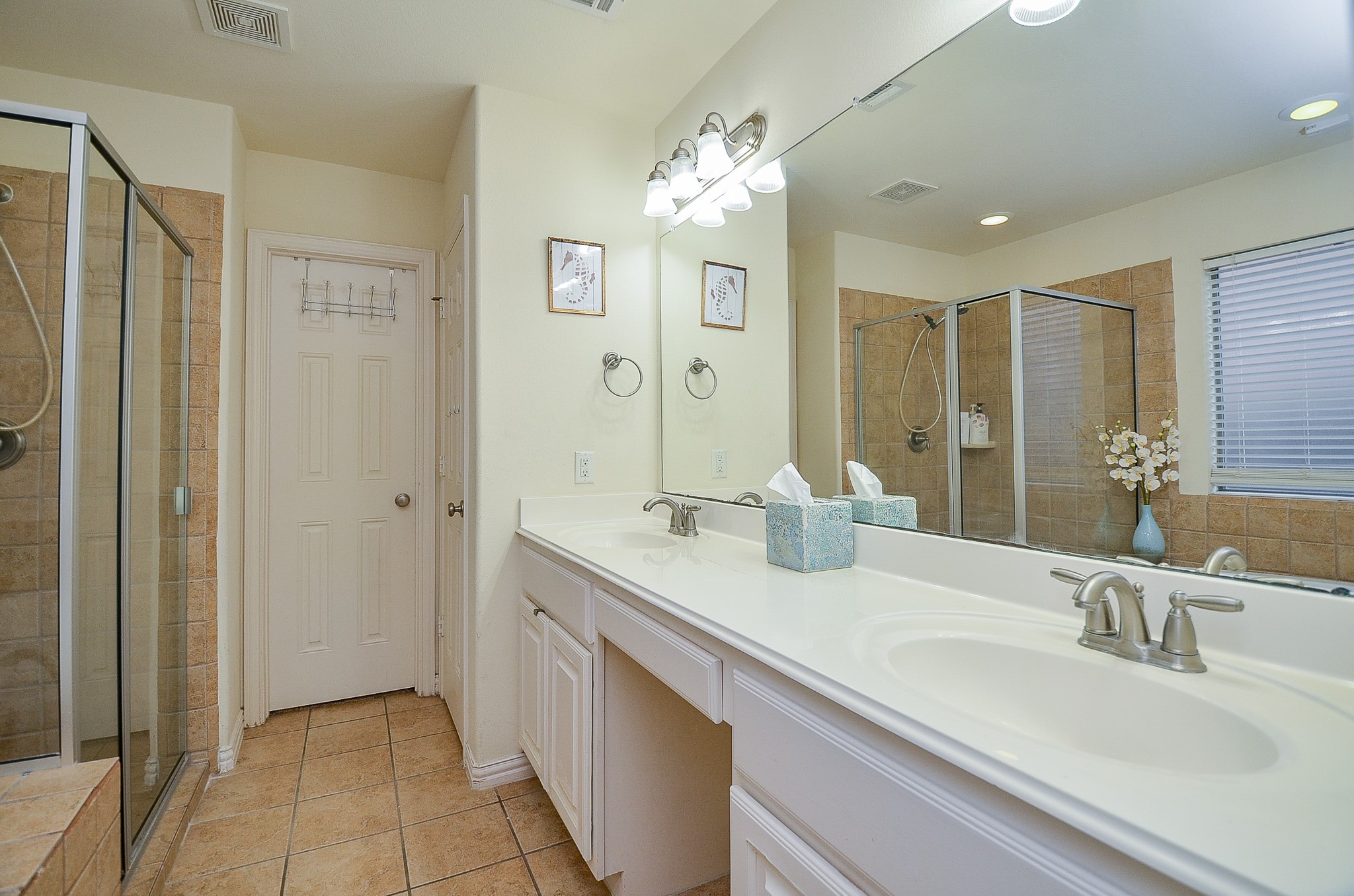 5018 Tramonte Trail Property Photo 17