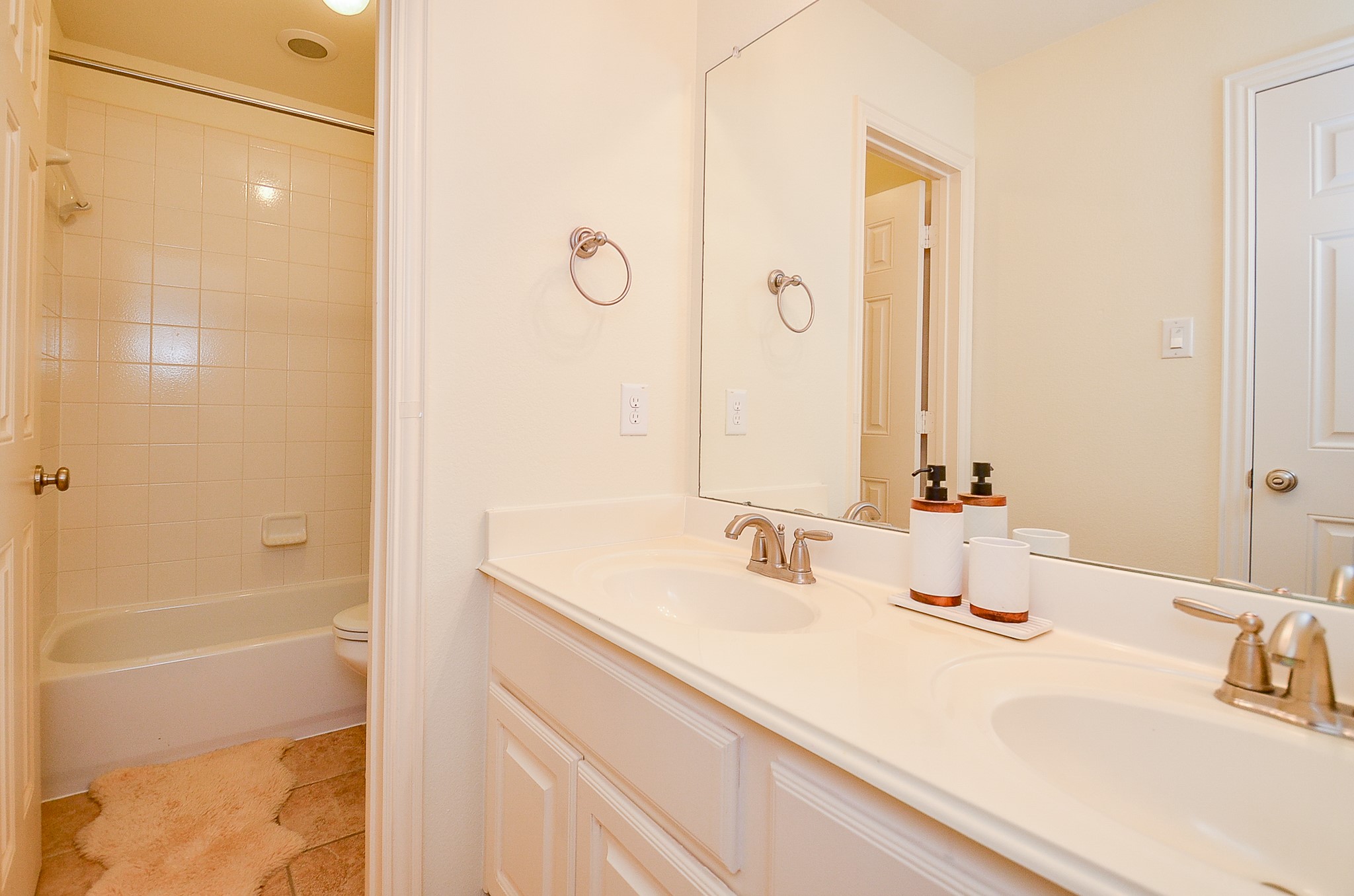 5018 Tramonte Trail Property Photo 25