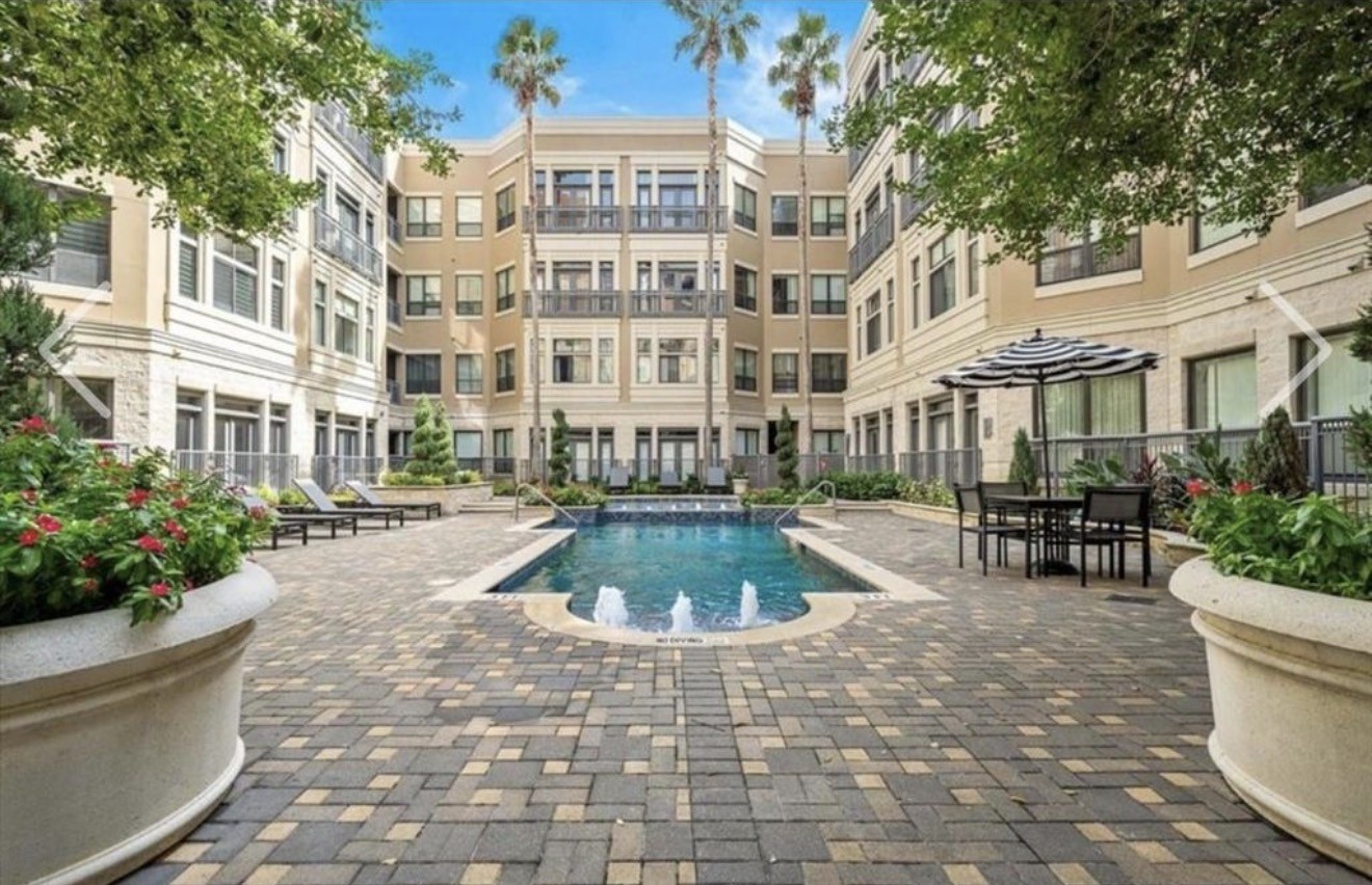 1901 Post Oak Boulevard 1406 Property Photo 1