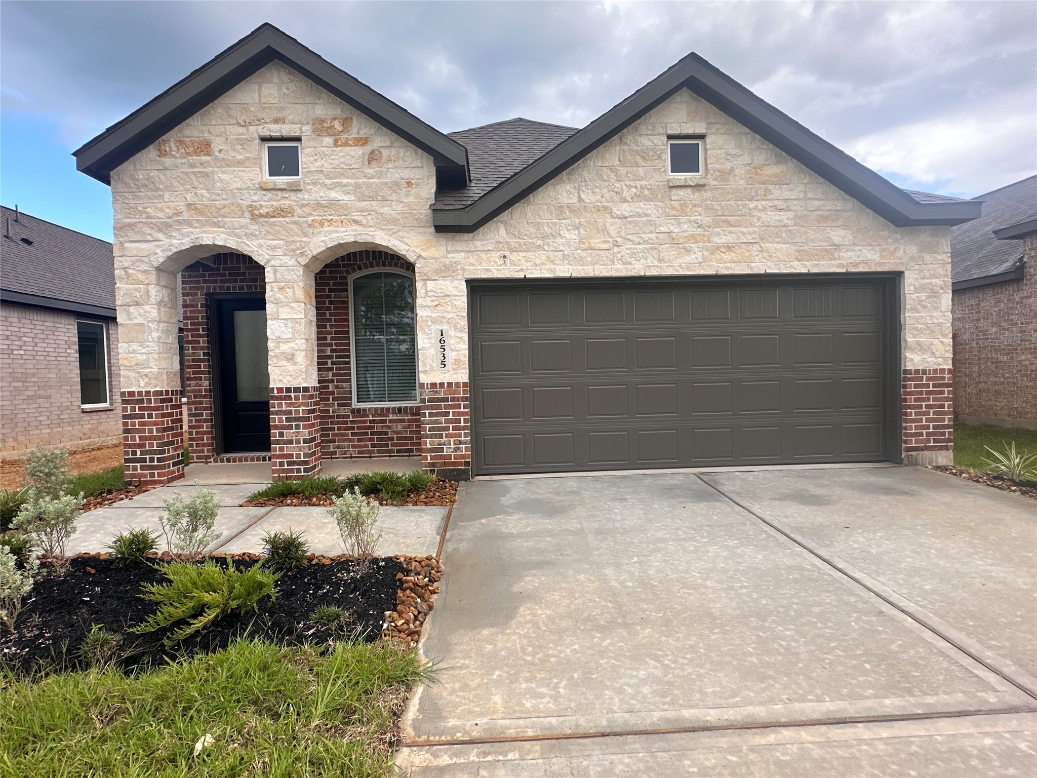 16535 Timberwolf Trail Property Photo 1