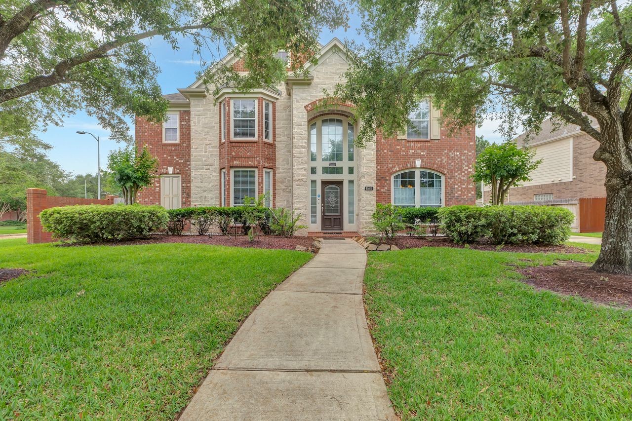 4526 Ambrosia Springs Lane Property Photo 1