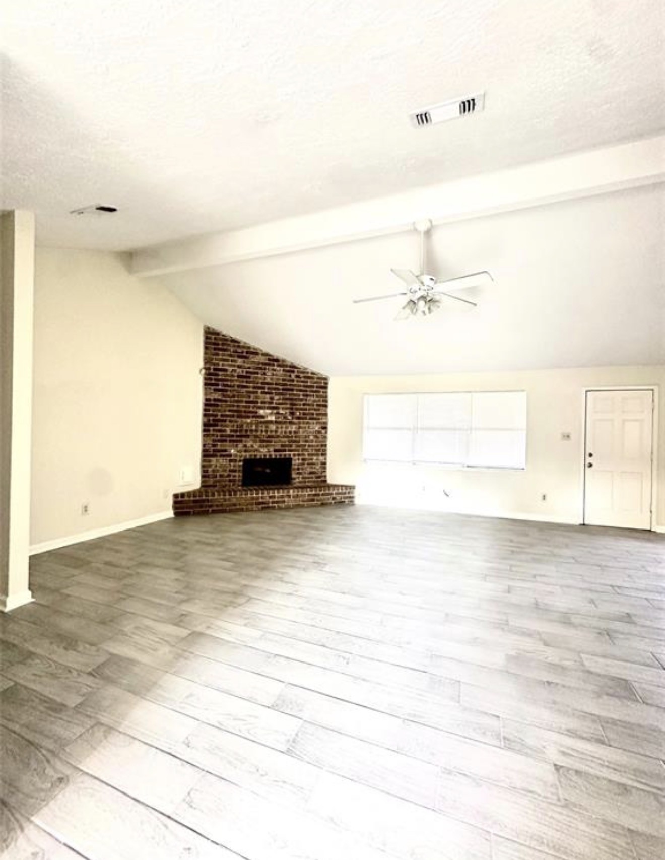 16854 Blend Stone Property Photo 4