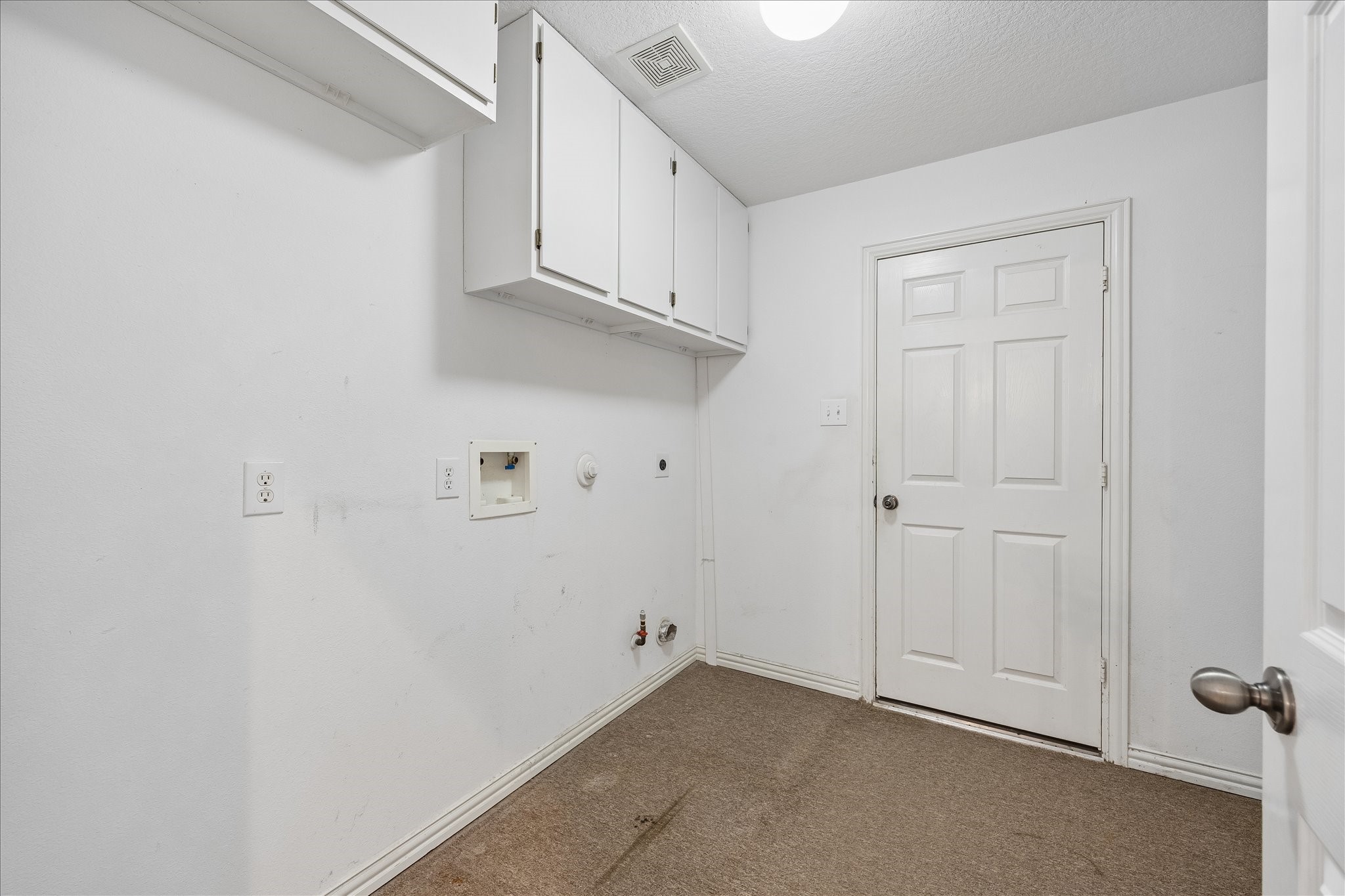 17502 Hamill Drive Property Photo 31