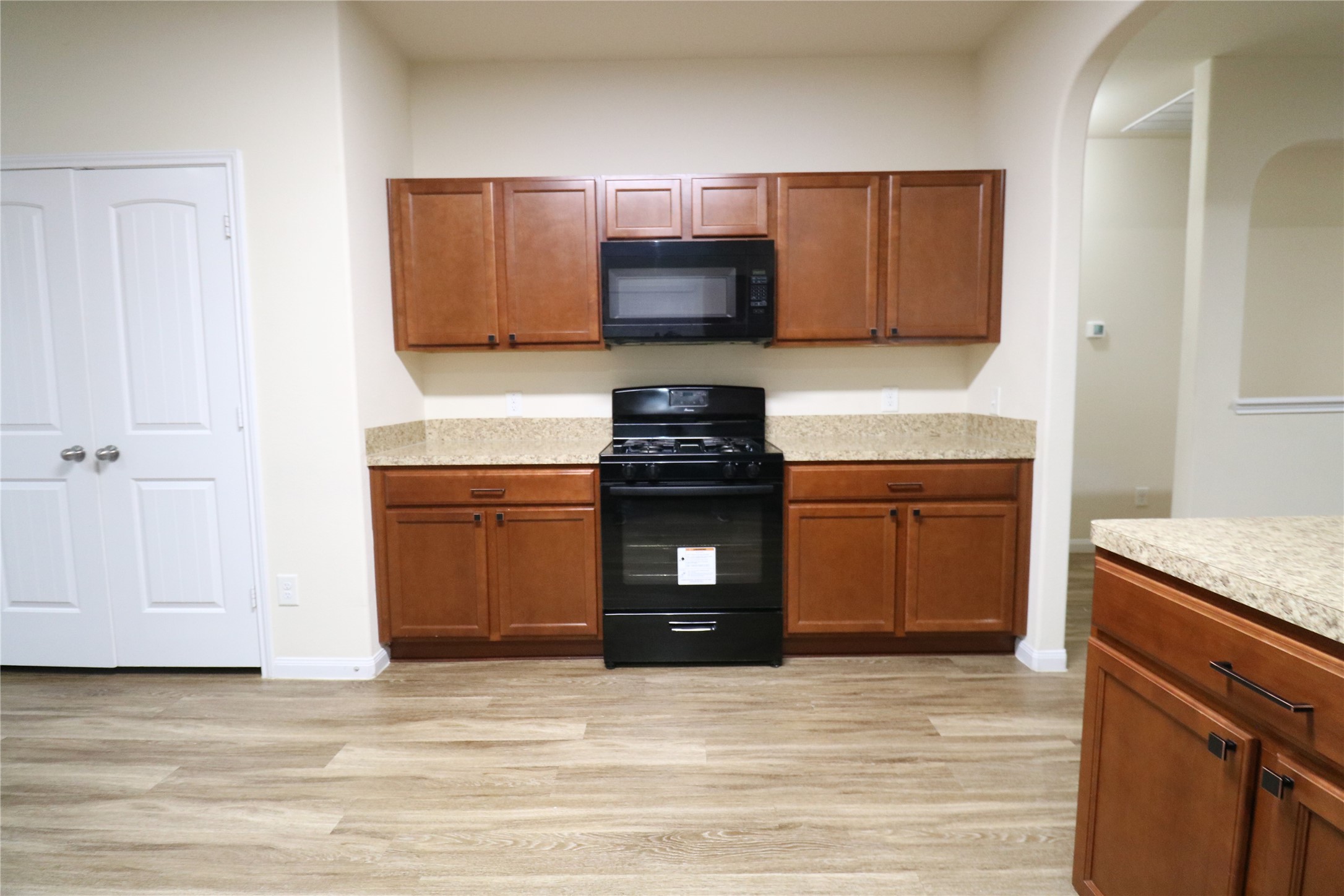 10338 Douglas Fir Villa Avenue Property Photo 12