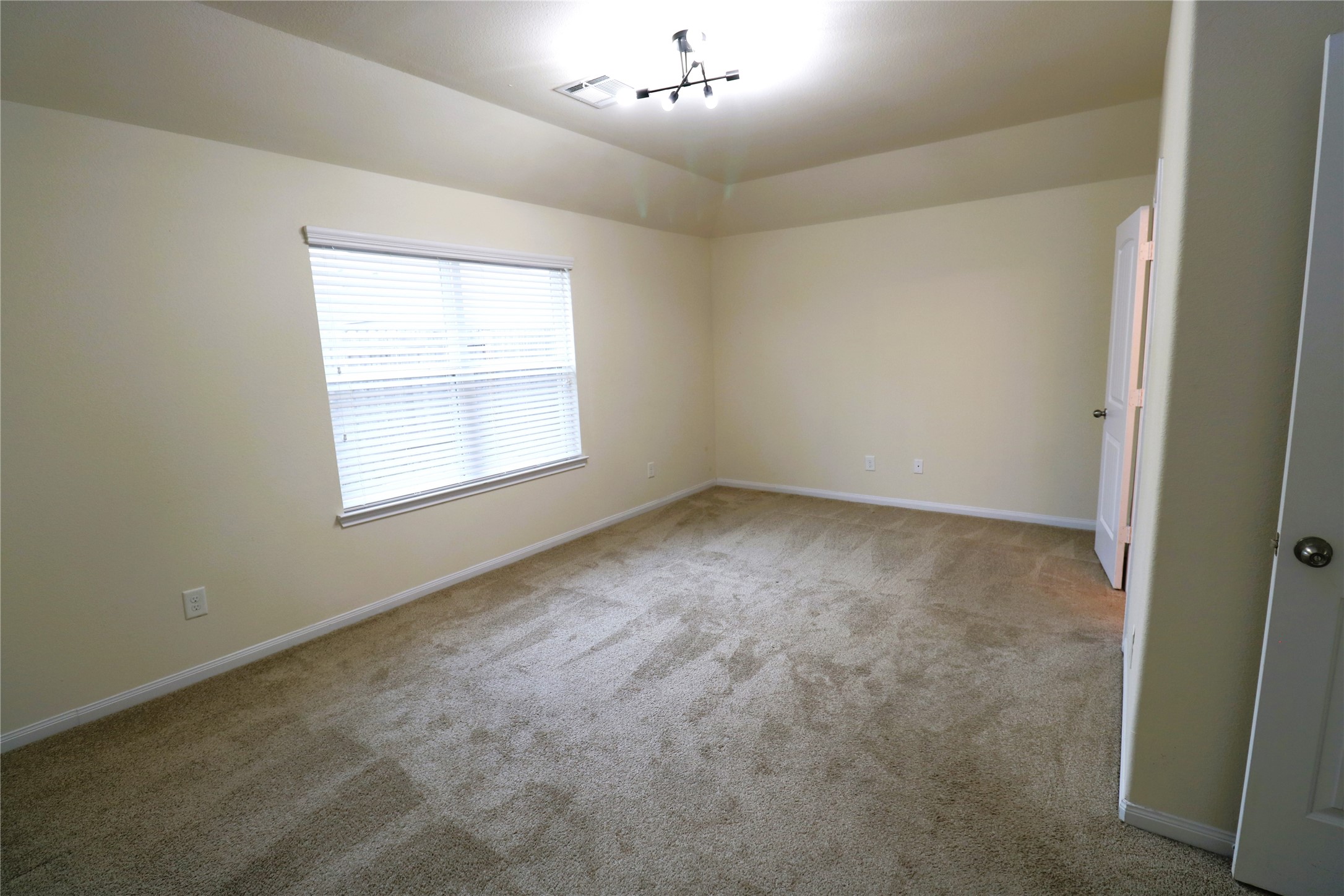 10338 Douglas Fir Villa Avenue Property Photo 29