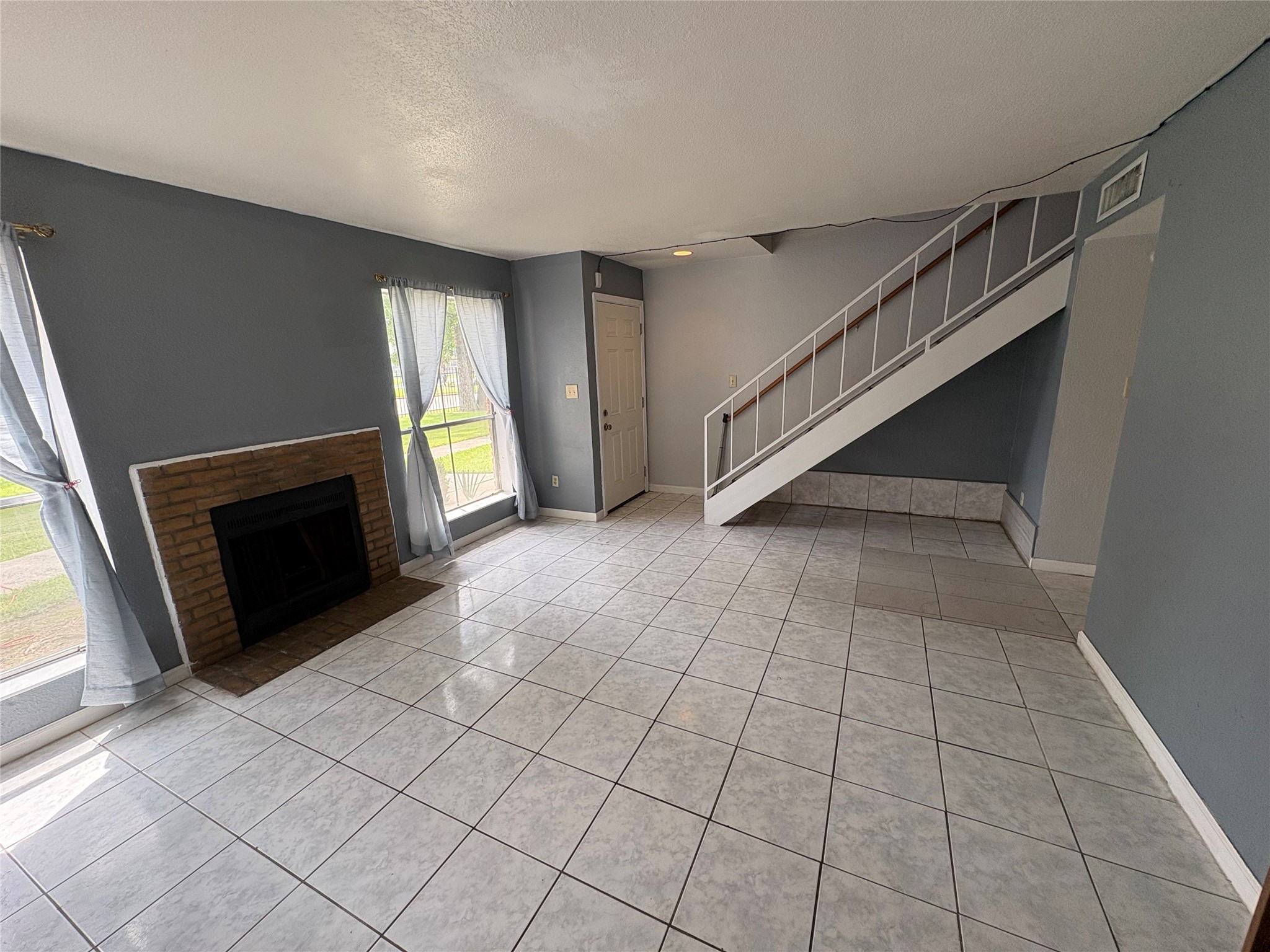 17230 Imperial Valley Drive 24 Property Photo 9