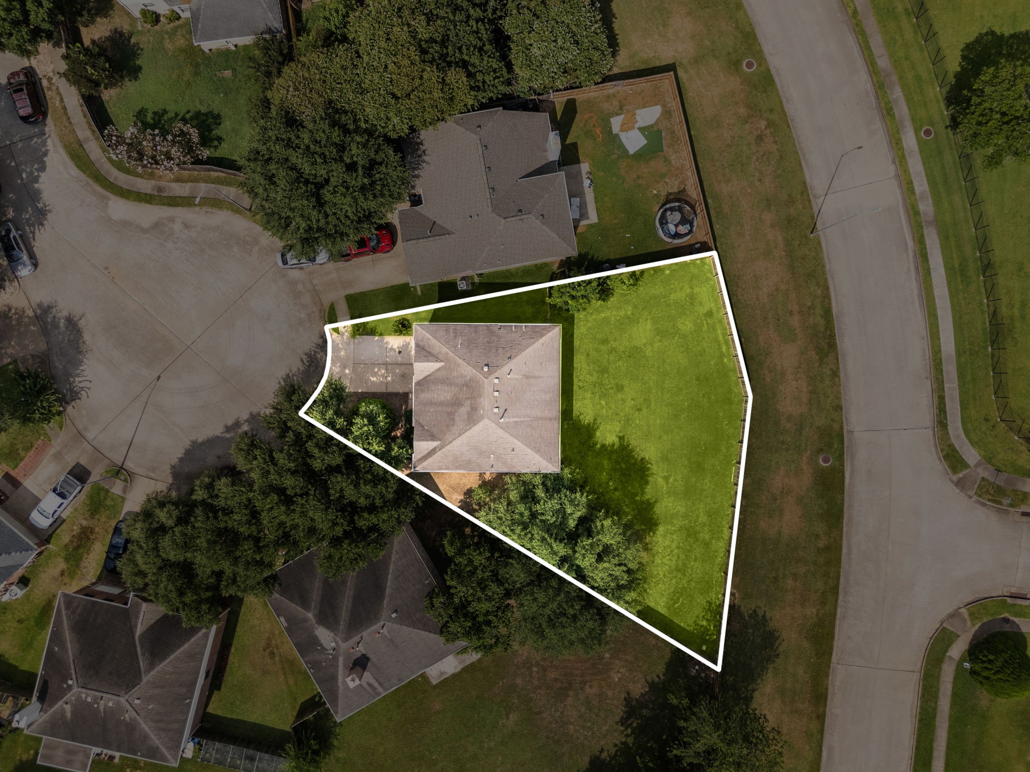 3343 Bent Spring Court Property Photo 2