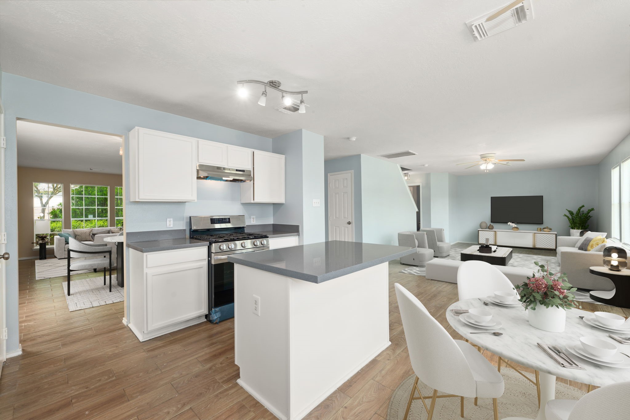 3343 Bent Spring Court Property Photo 9