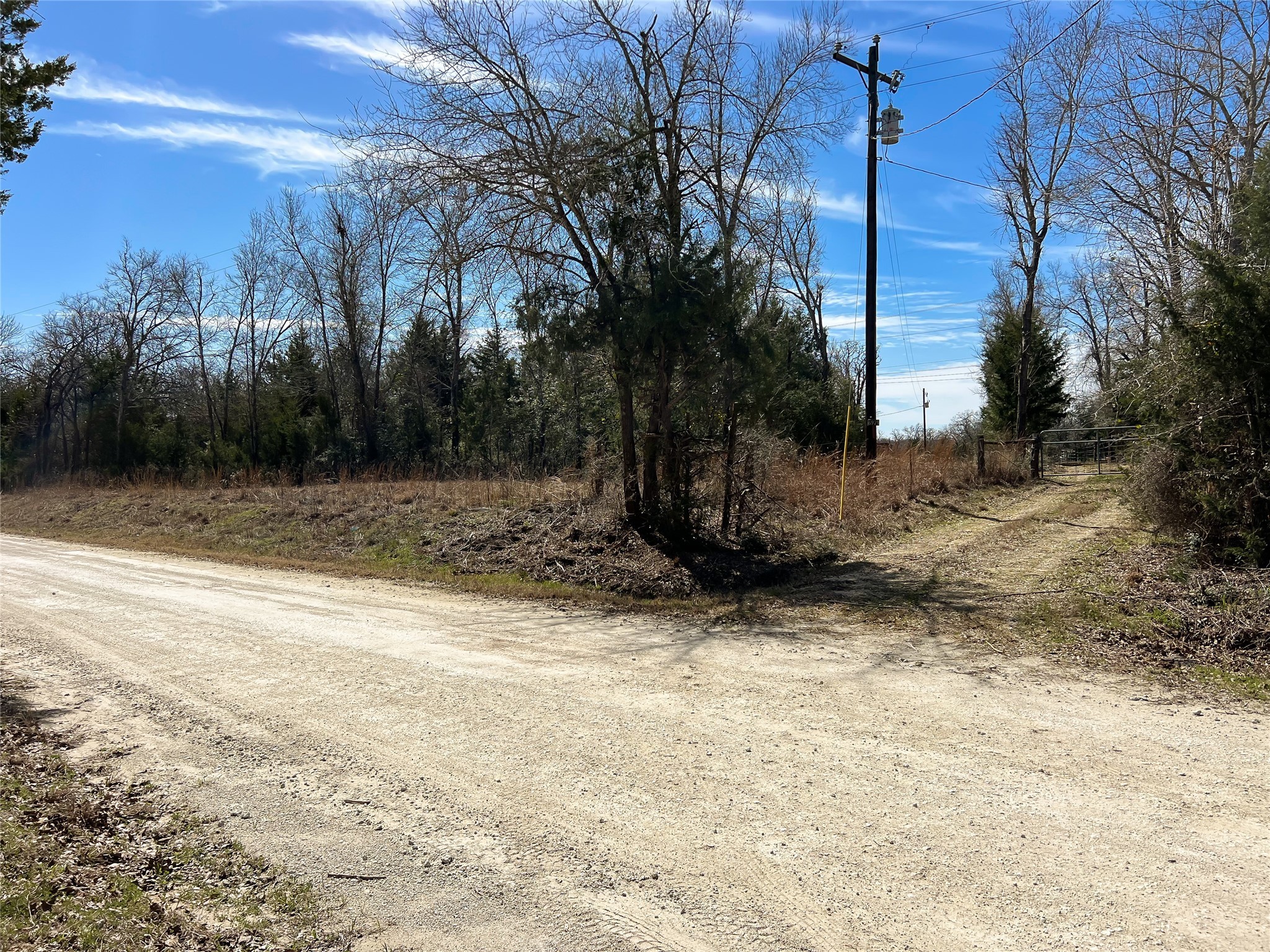 6979 County Road 321 Property Photo