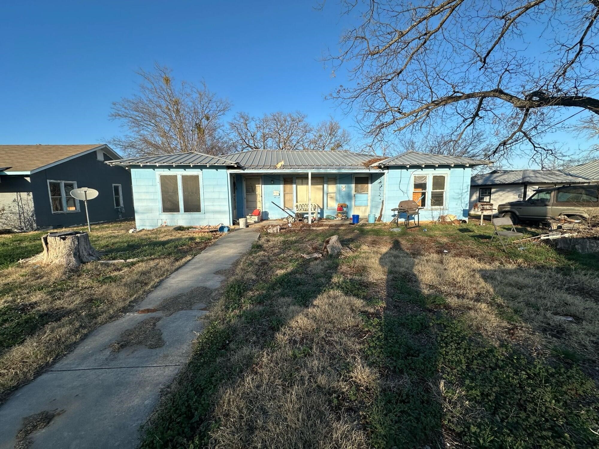 Brownwood Middle School Real Estate Listings Main Image