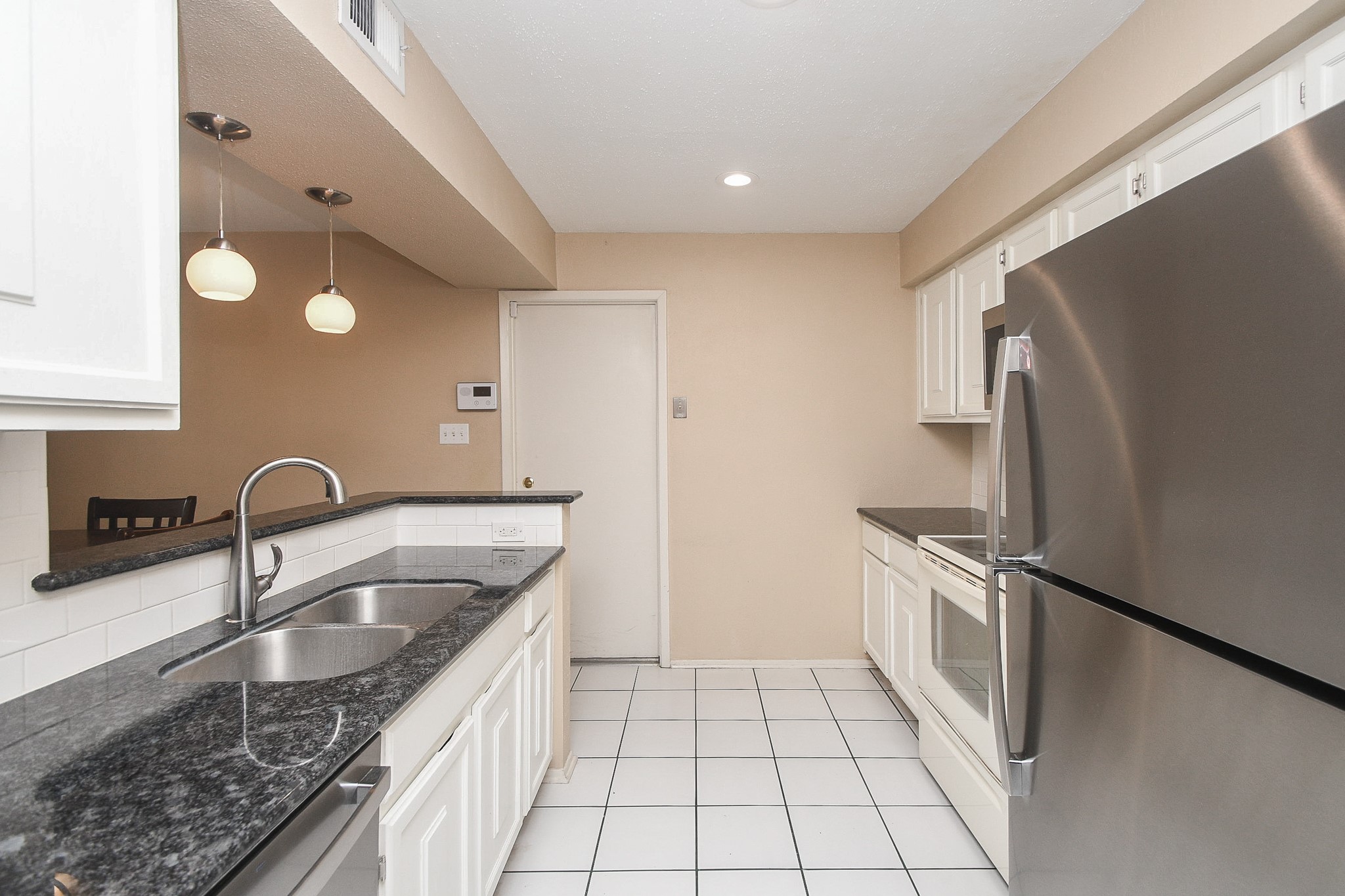 2684 Bering Drive Property Photo 8