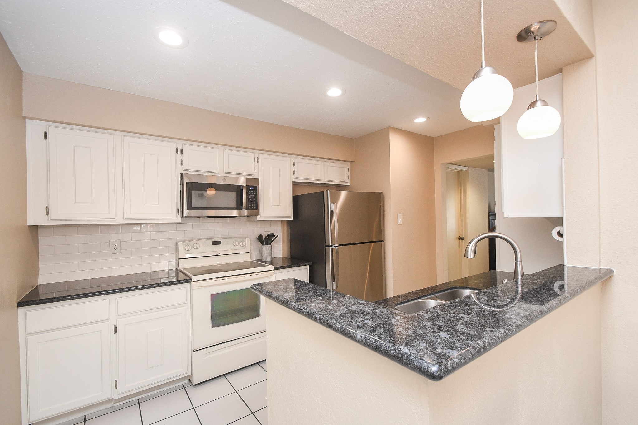 2684 Bering Drive Property Photo 10
