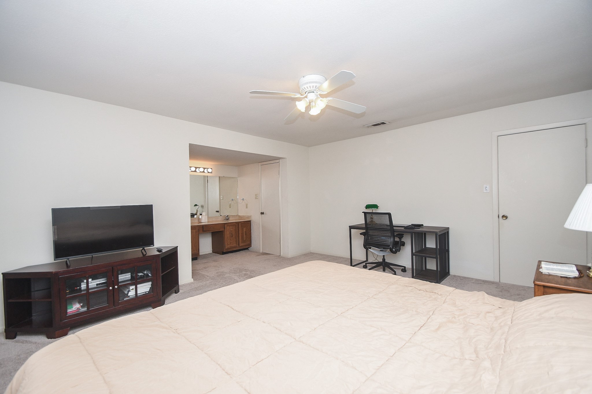 2684 Bering Drive Property Photo 16