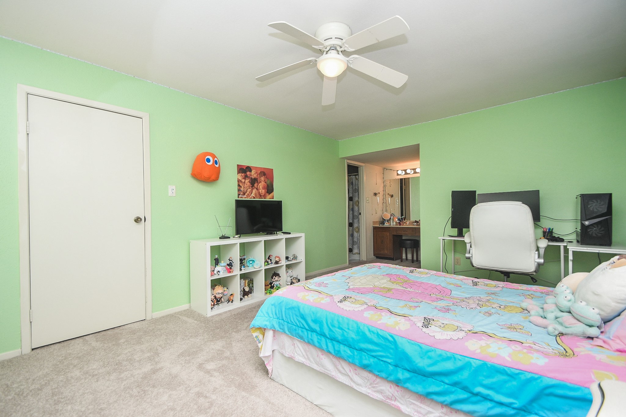 2684 Bering Drive Property Photo 19