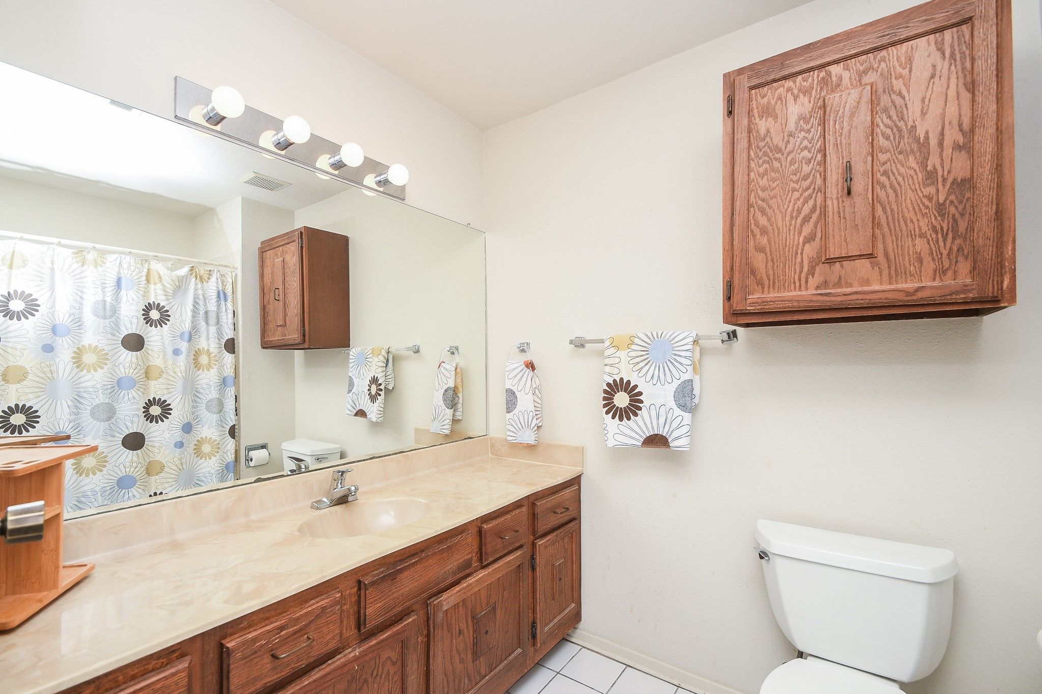 2684 Bering Drive Property Photo 22