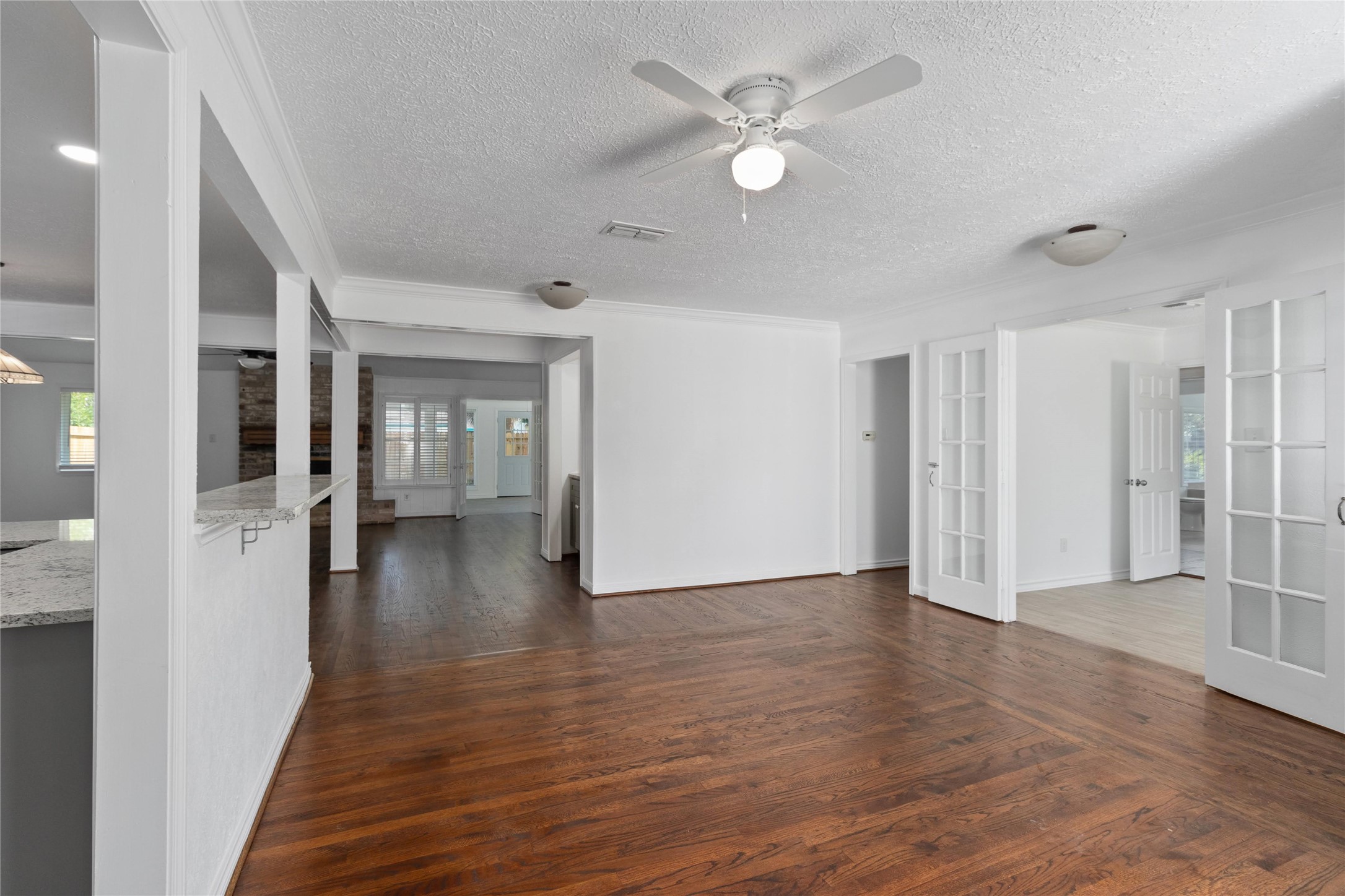 500 Shirleen Drive Property Photo 7