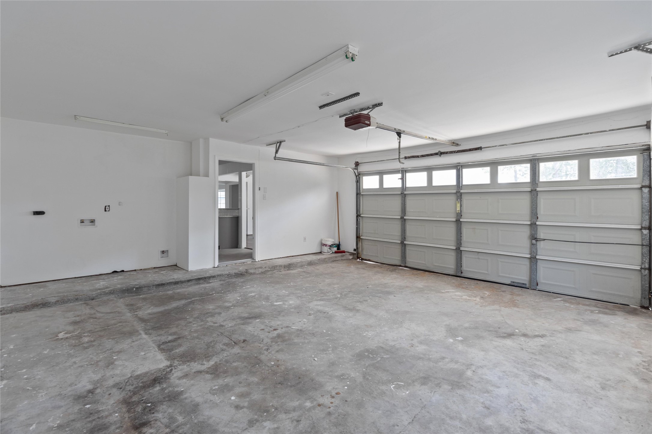 500 Shirleen Drive Property Photo 32
