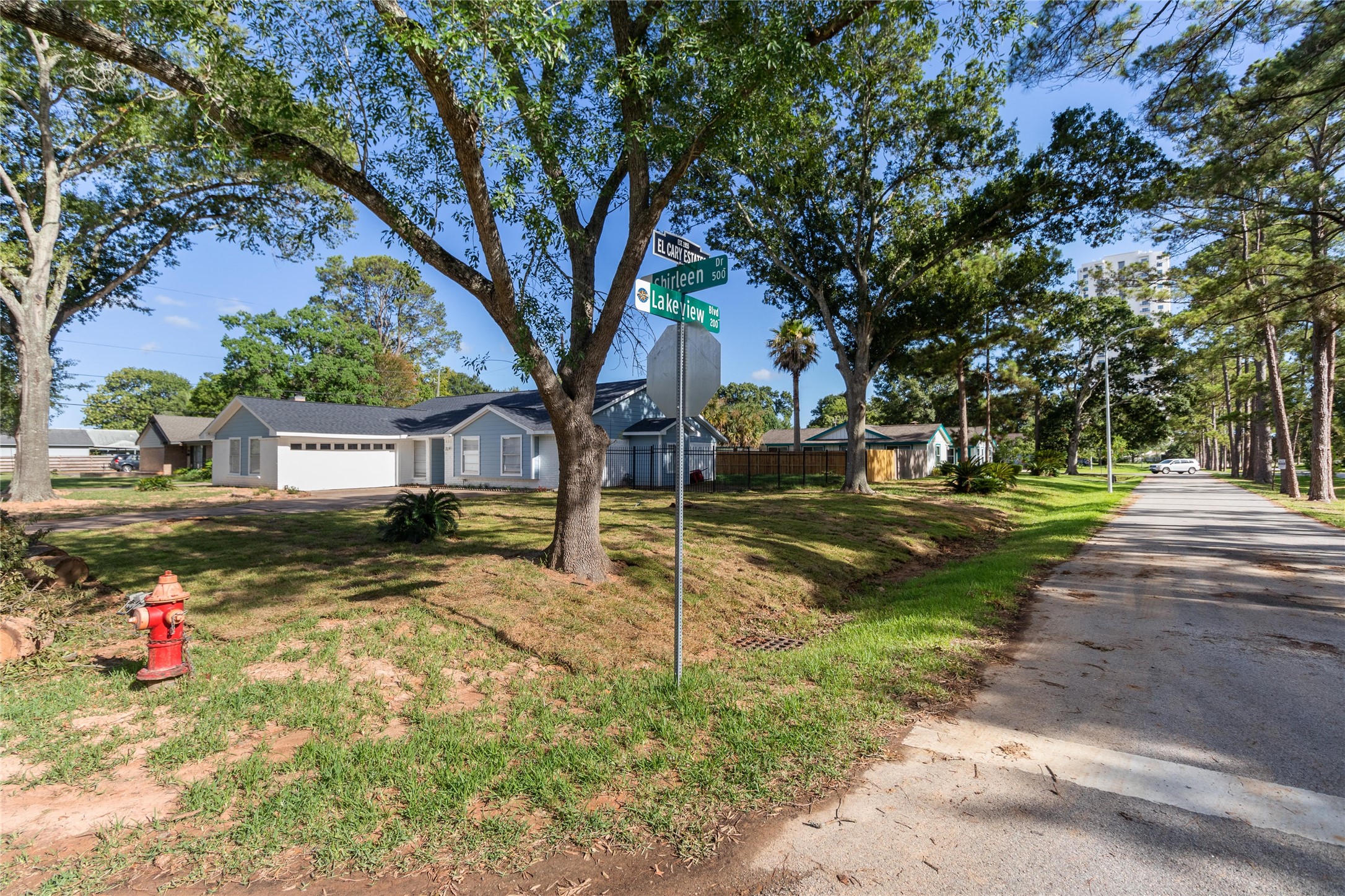 500 Shirleen Drive Property Photo 35