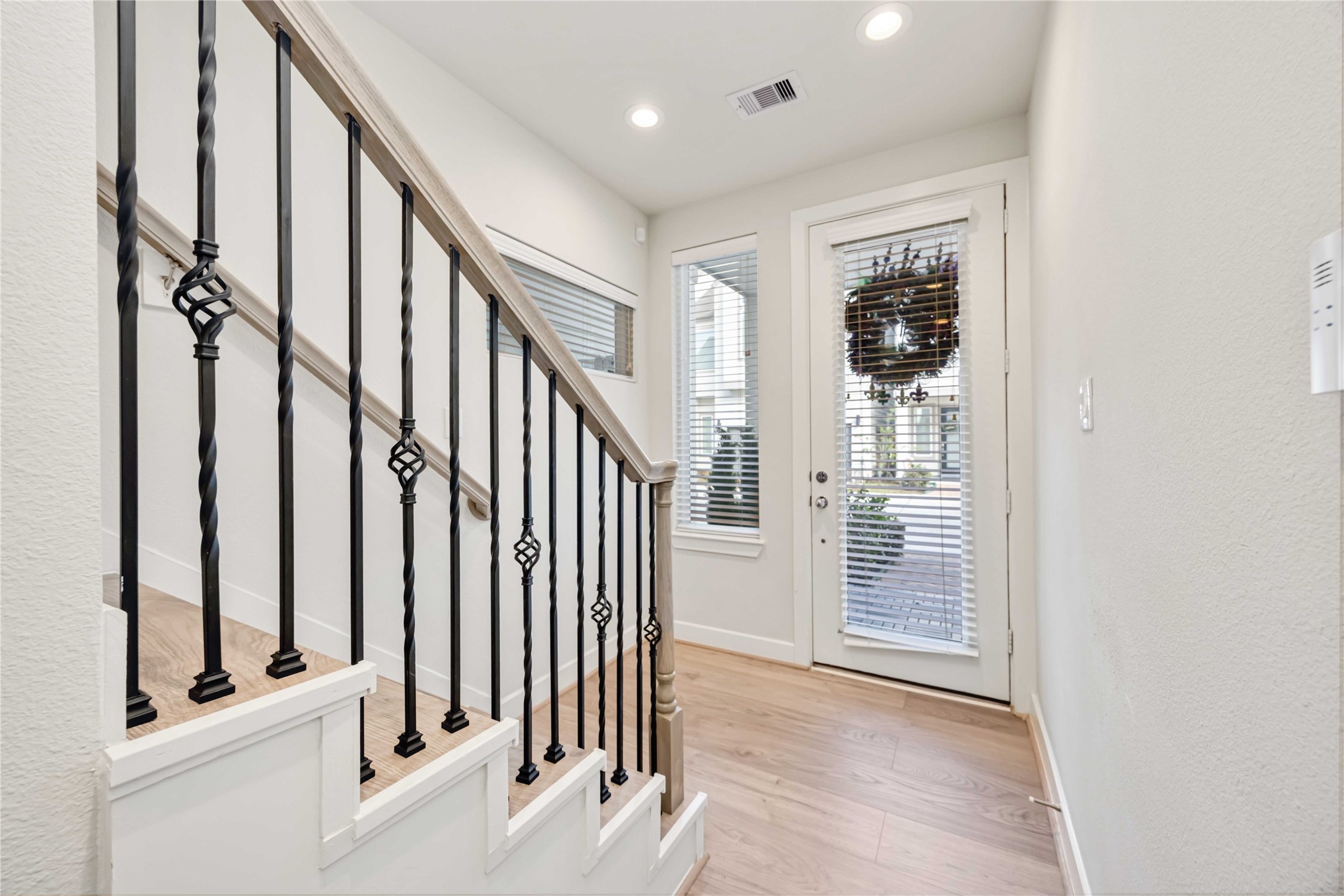 108 Knightsbridge Park Lane Property Photo 23