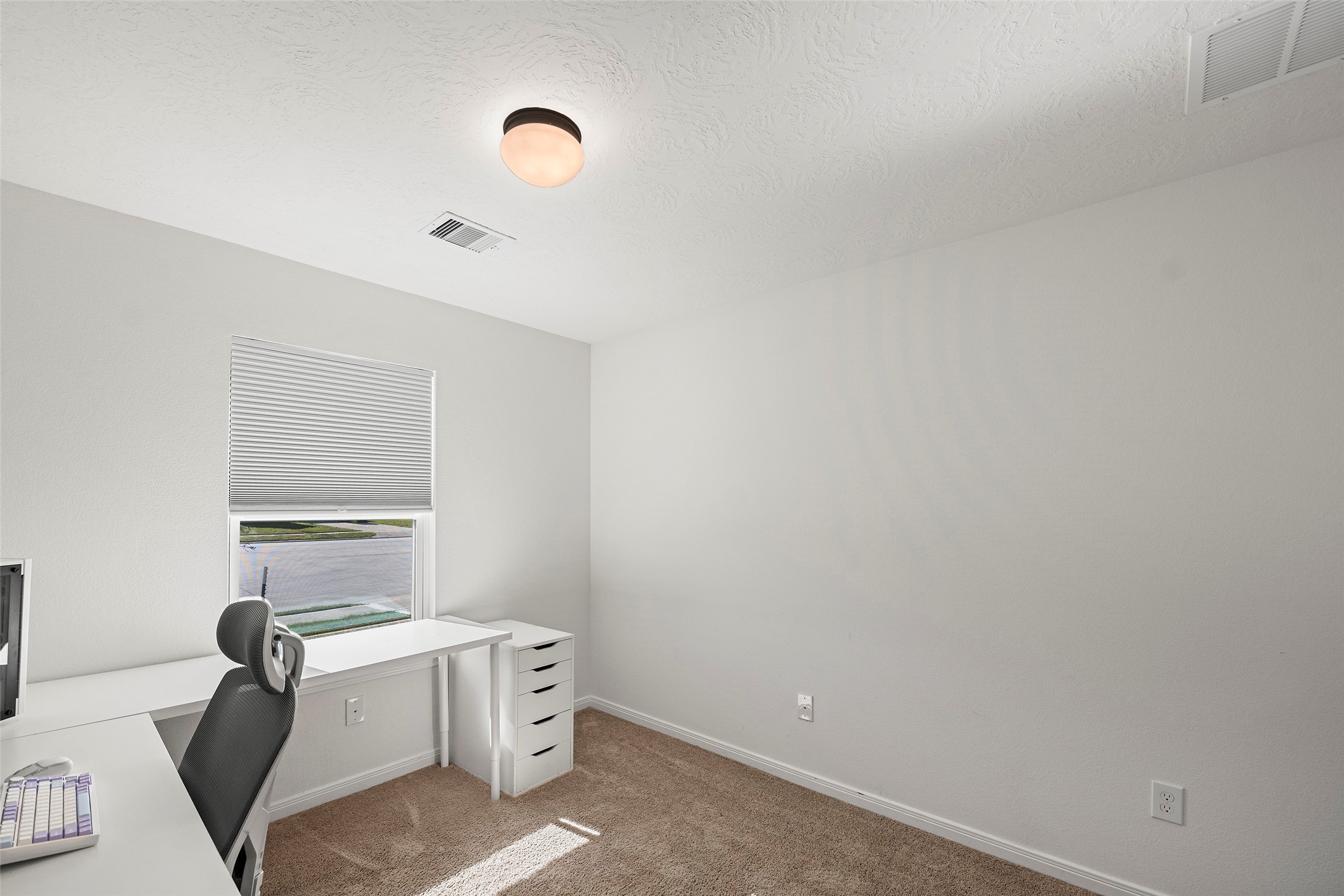 41675 Sorrel Spring Lane Property Photo 7