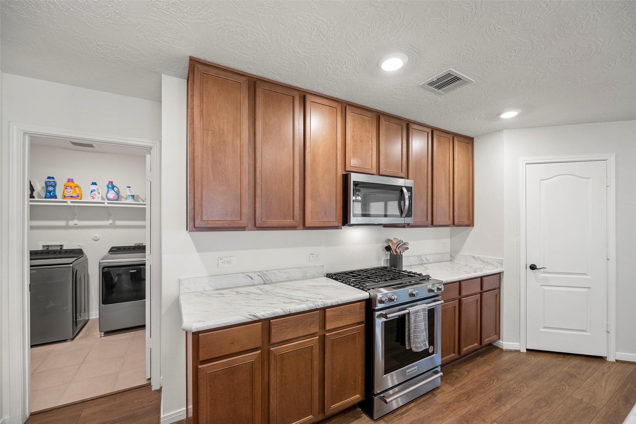 41675 Sorrel Spring Lane Property Photo 13