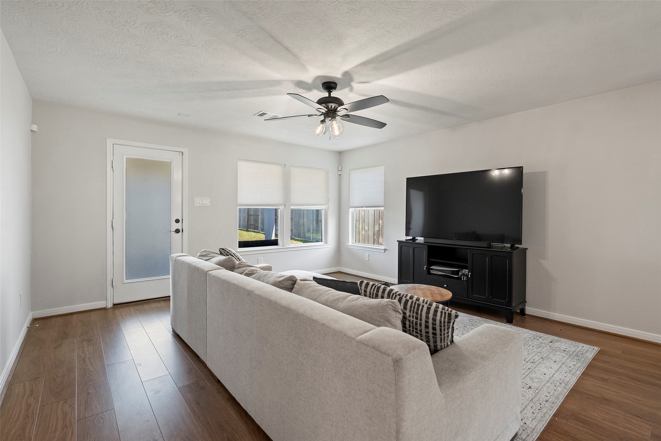 41675 Sorrel Spring Lane Property Photo 19