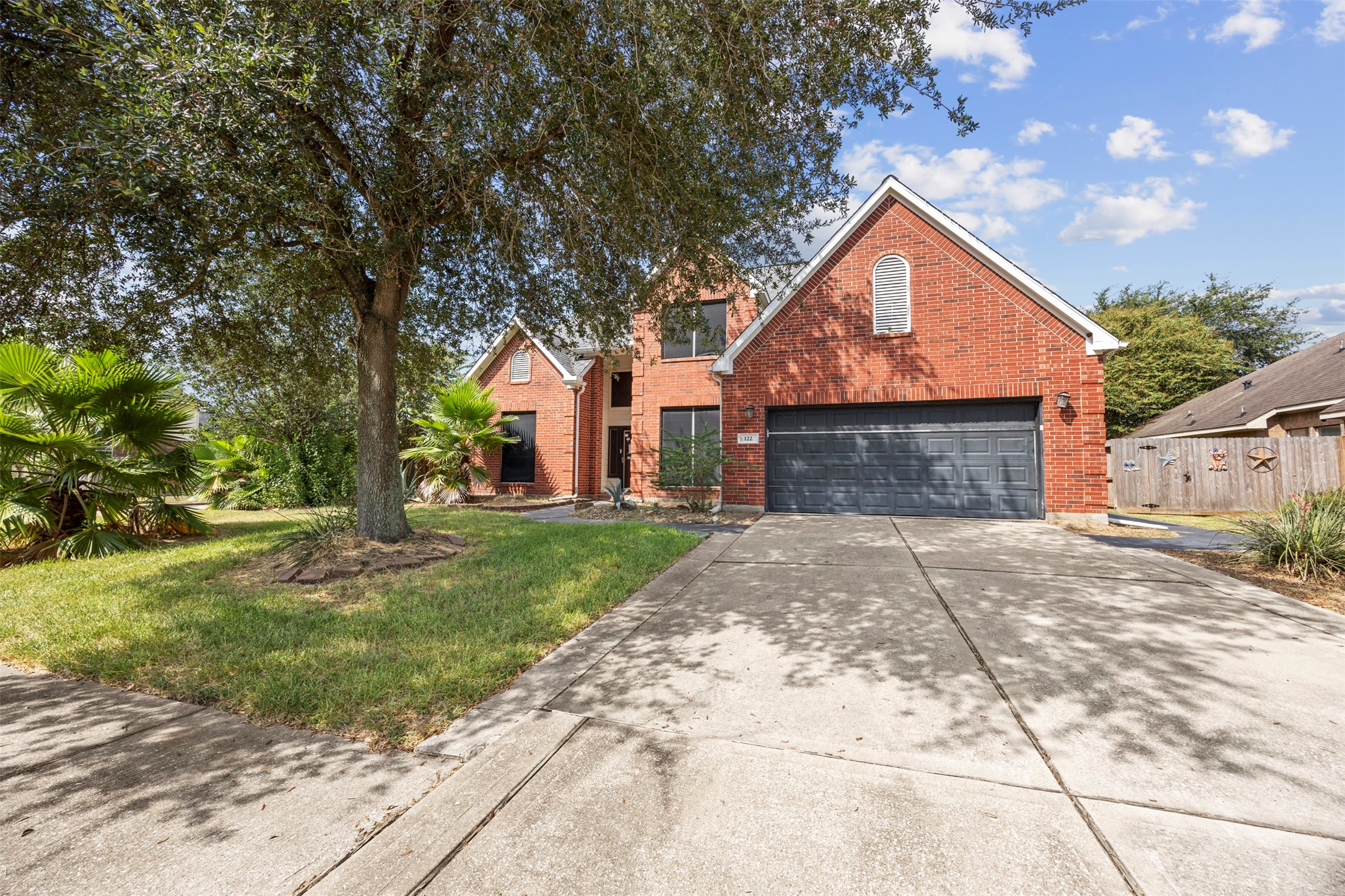 122 Mossey Oak Drive Property Photo 1