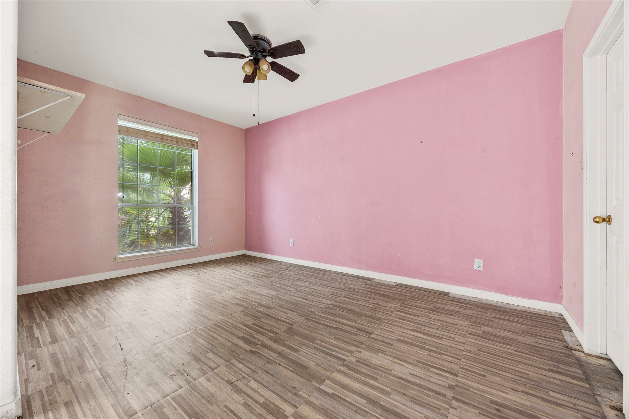 122 Mossey Oak Drive Property Photo 3